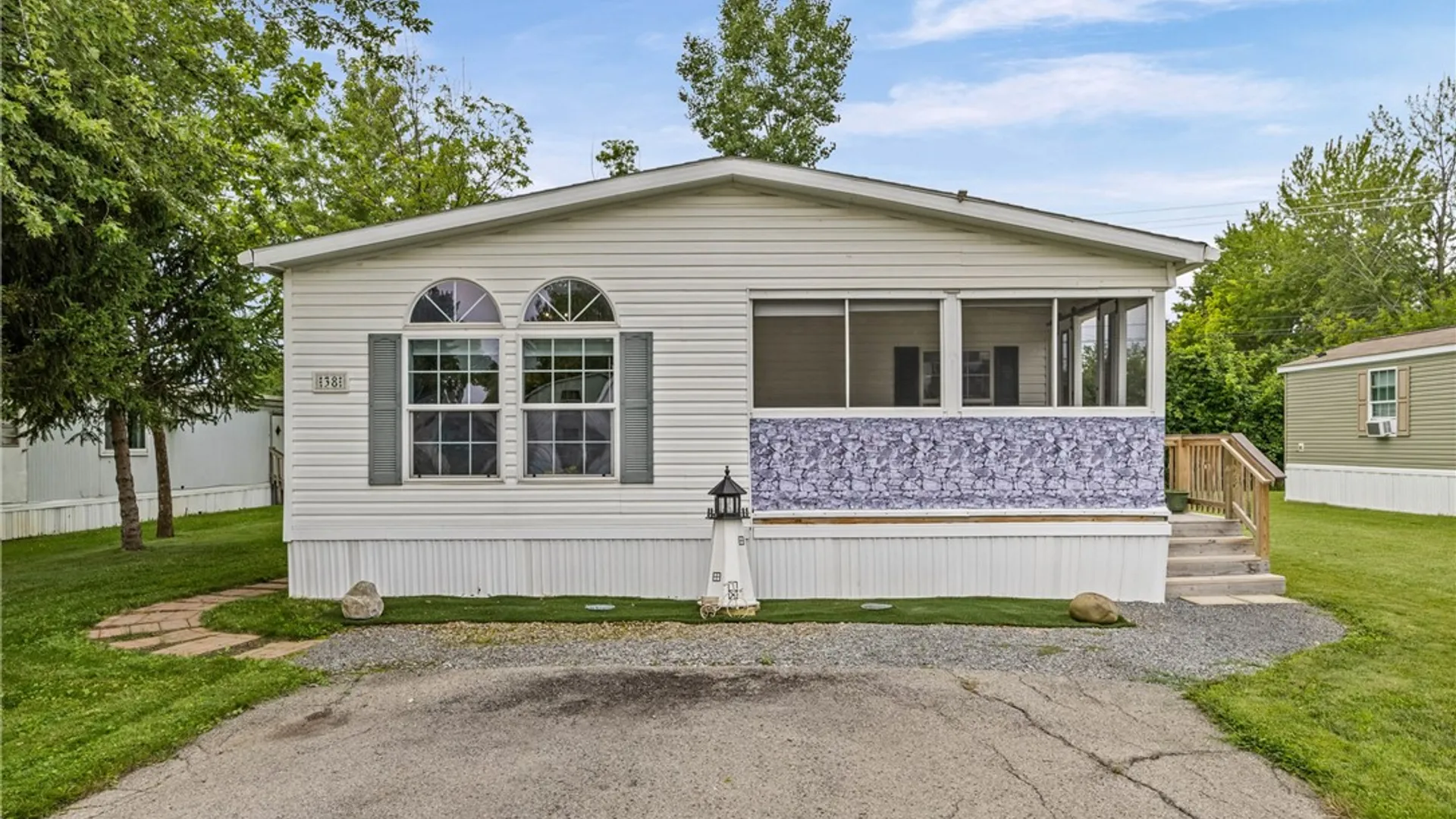 Property at 129 Saltonstall Street, Canandaigua City, NY 14424 4