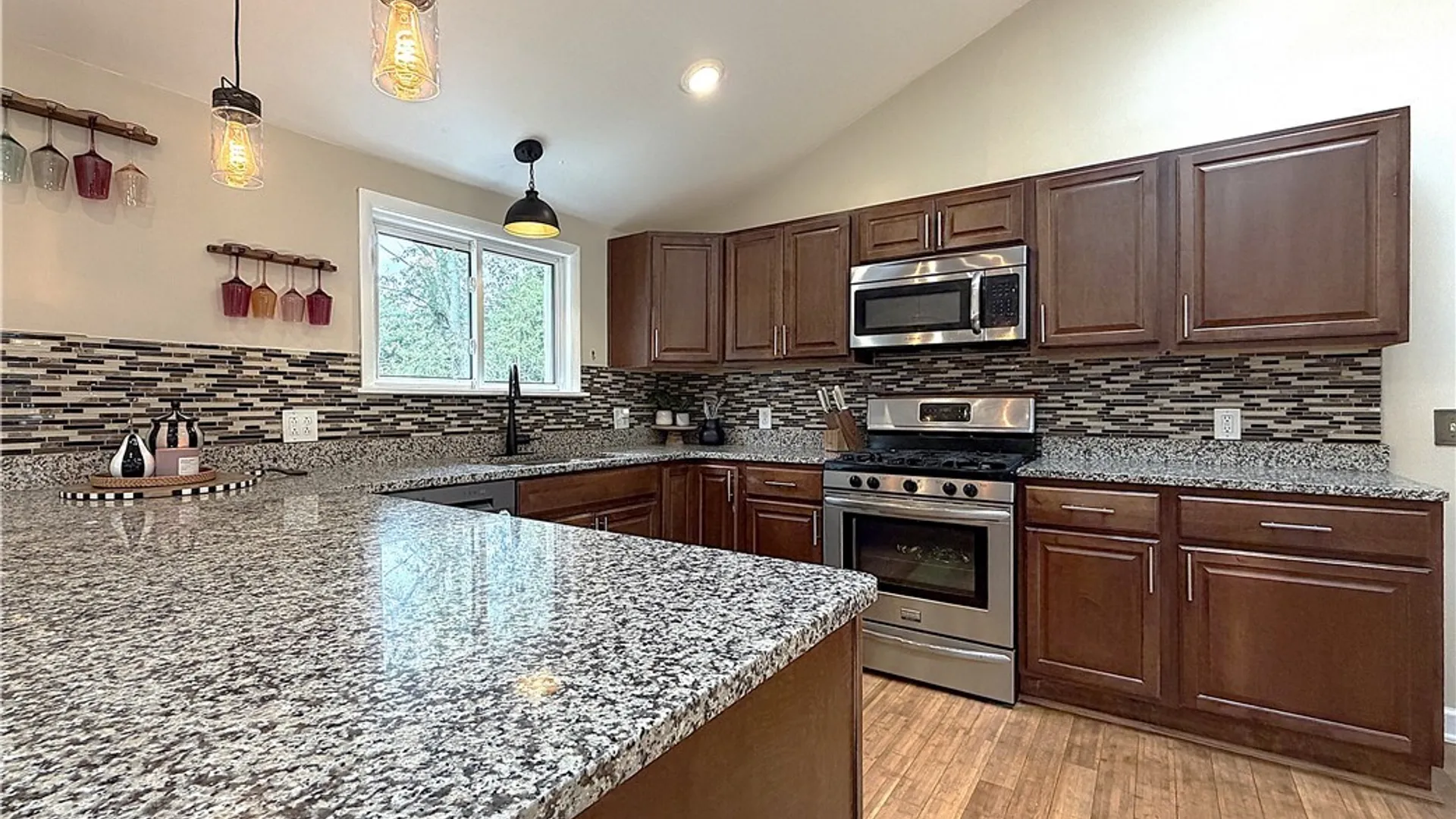Property at 4060 Elma Road, Clarence, NY 14221 5