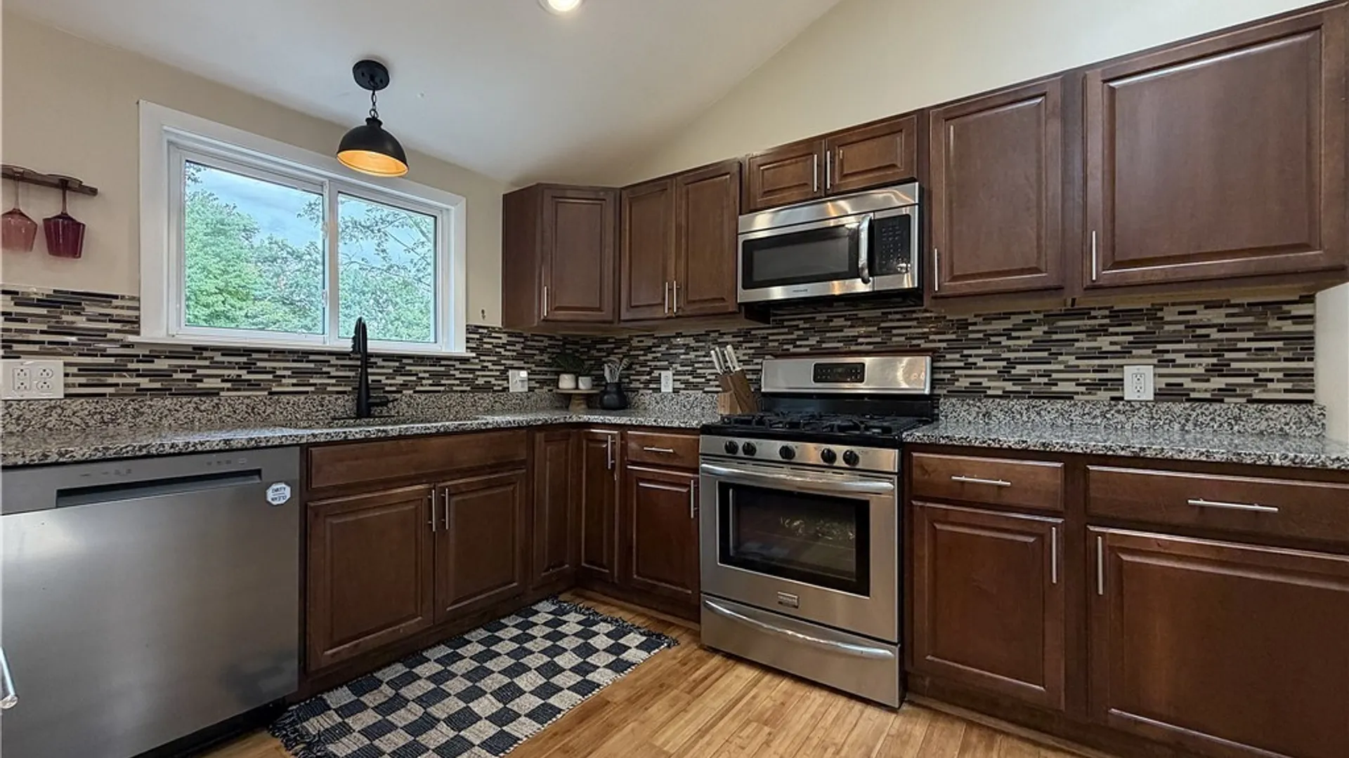 Property at 4060 Elma Road, Clarence, NY 14221 6