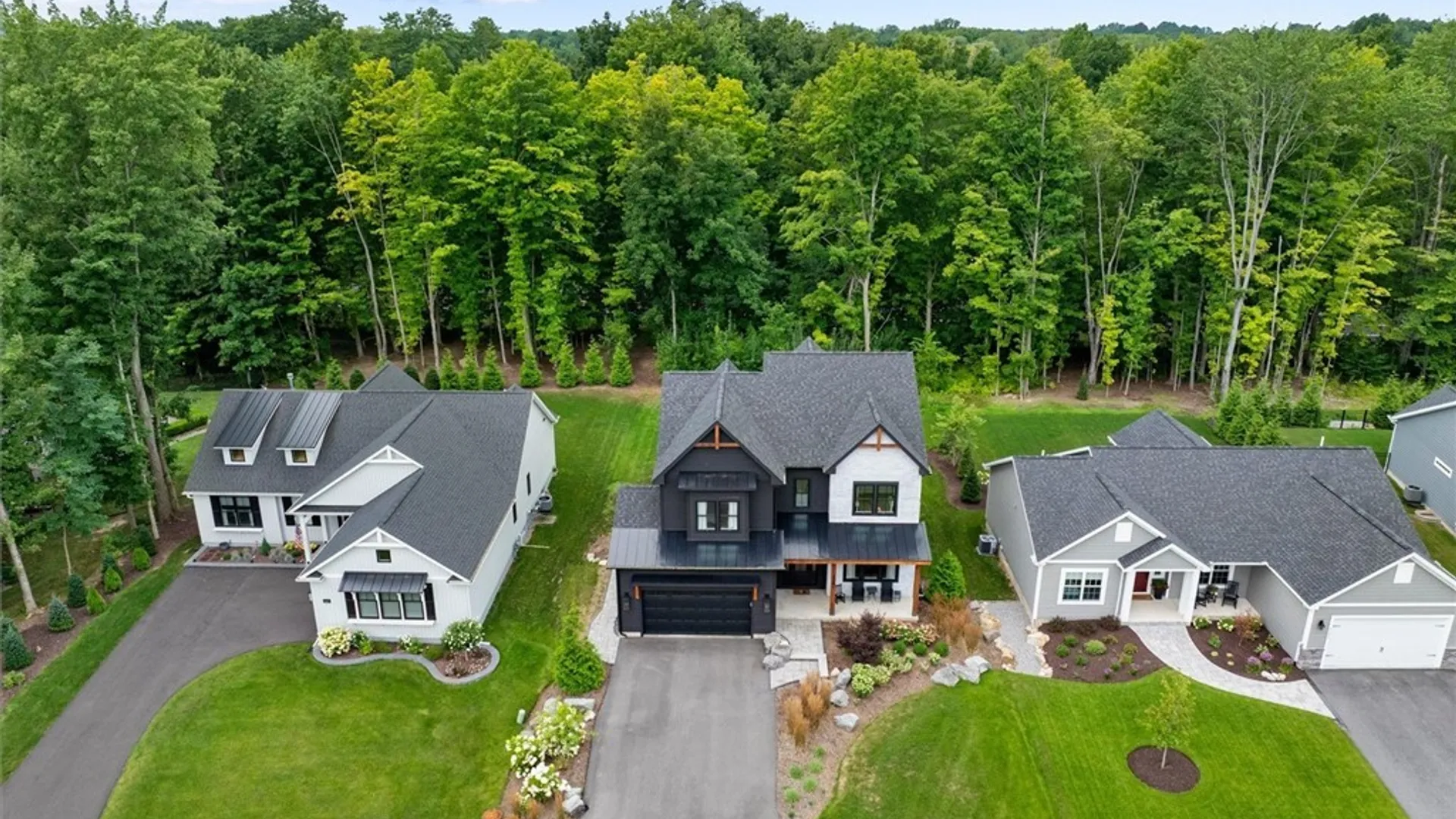 Property at 3381 Hickory Knoll Lane, Lysander, NY 13027 4