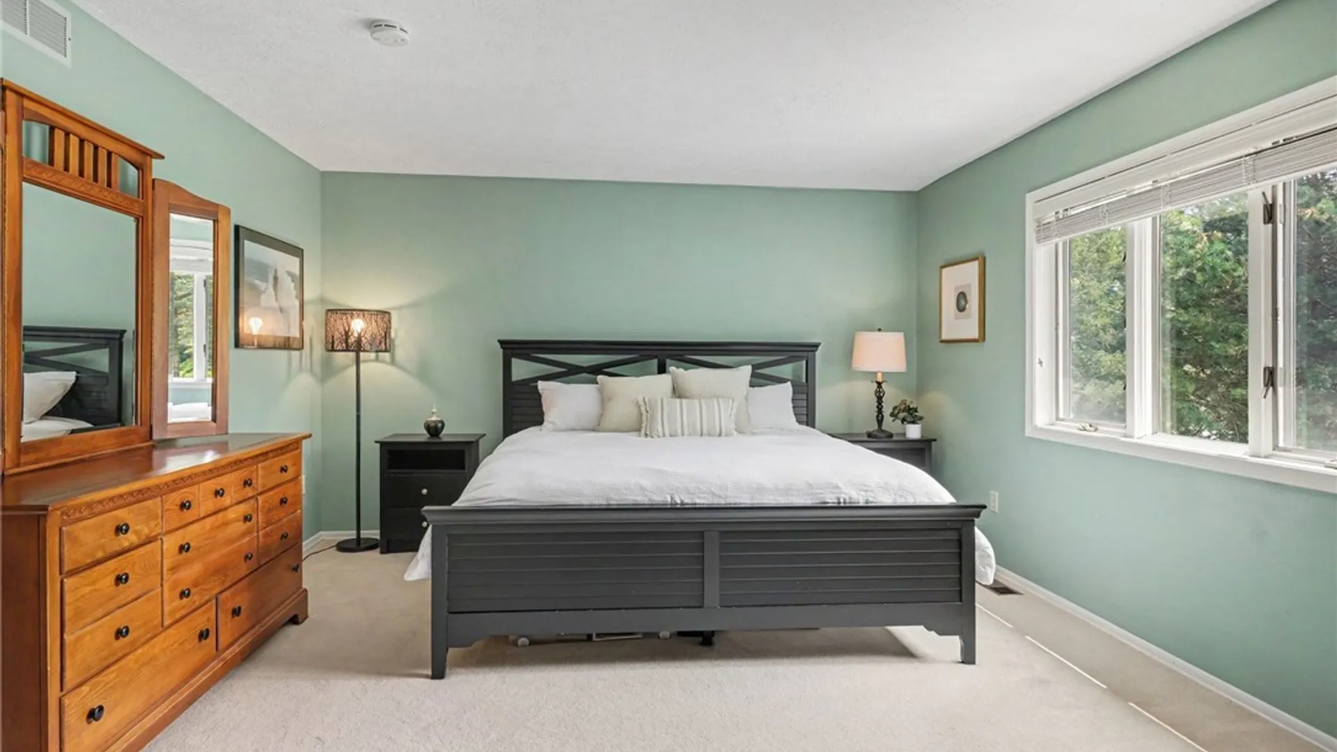 Property at 1094 Bright Stream Way, Webster, NY 14580 19