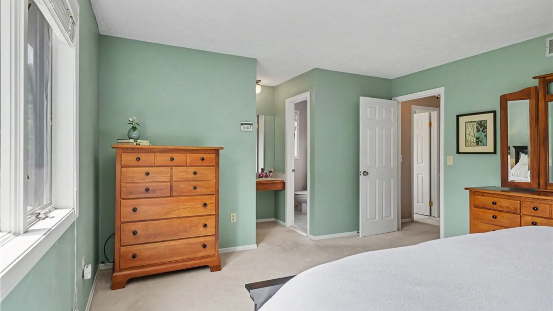 Property at 1094 Bright Stream Way, Webster, NY 14580 21