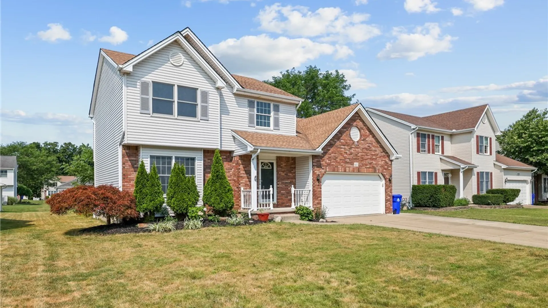 Property at 4400 Manor Lane, Hamburg, NY 14075 3