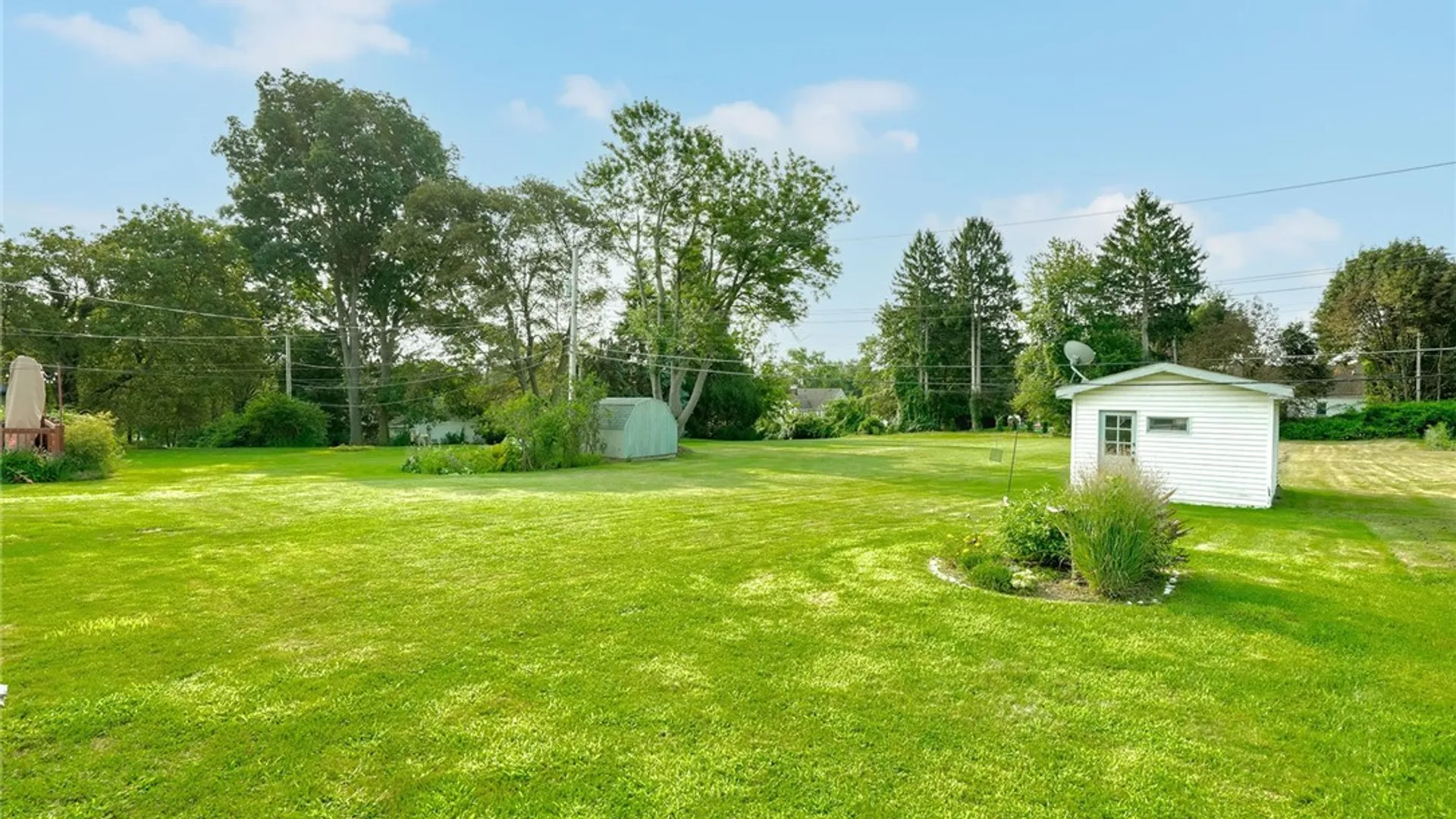 Property at 75 Silverdale Drive, Irondequoit, NY 14609 37