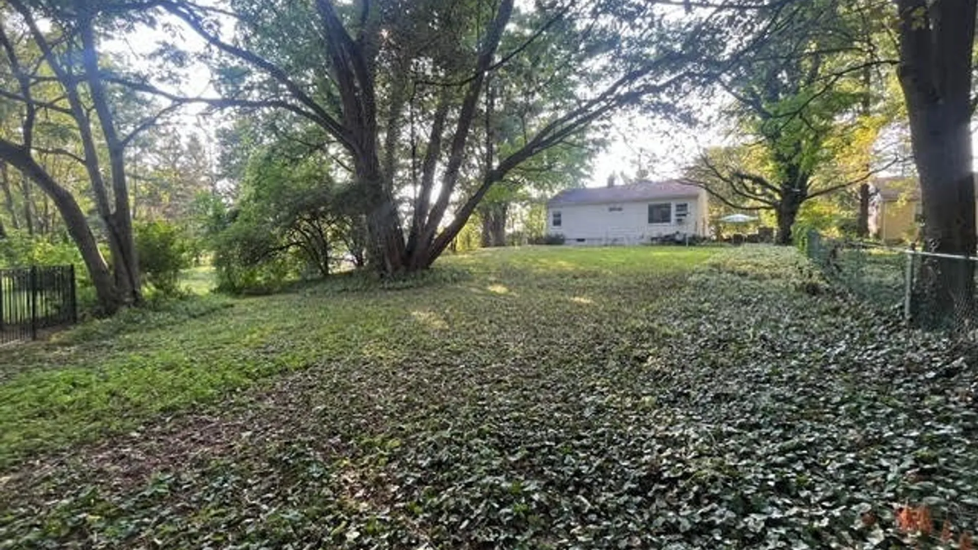 Property at 26 Richlee Drive, Camillus, NY 13031 17