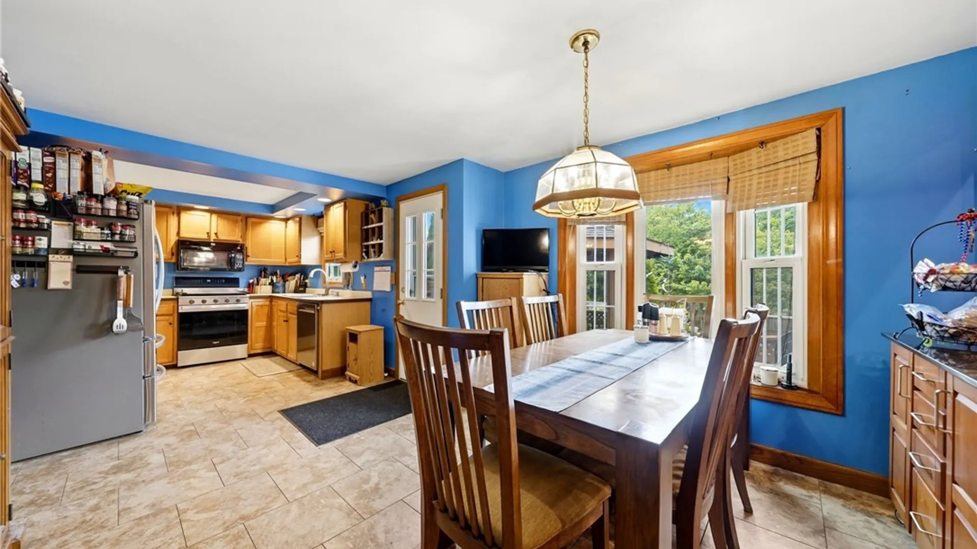 Property at 5976 Margaret Ann Drive, Hamburg, NY 14085 7