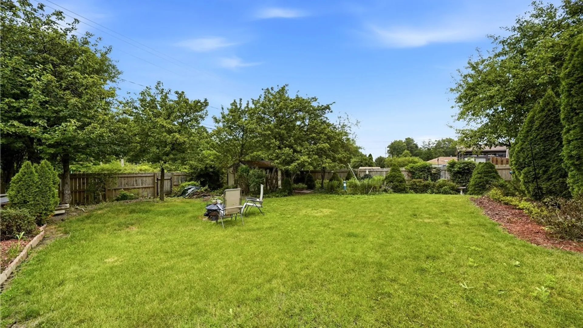 Property at 5976 Margaret Ann Drive, Hamburg, NY 14085 34