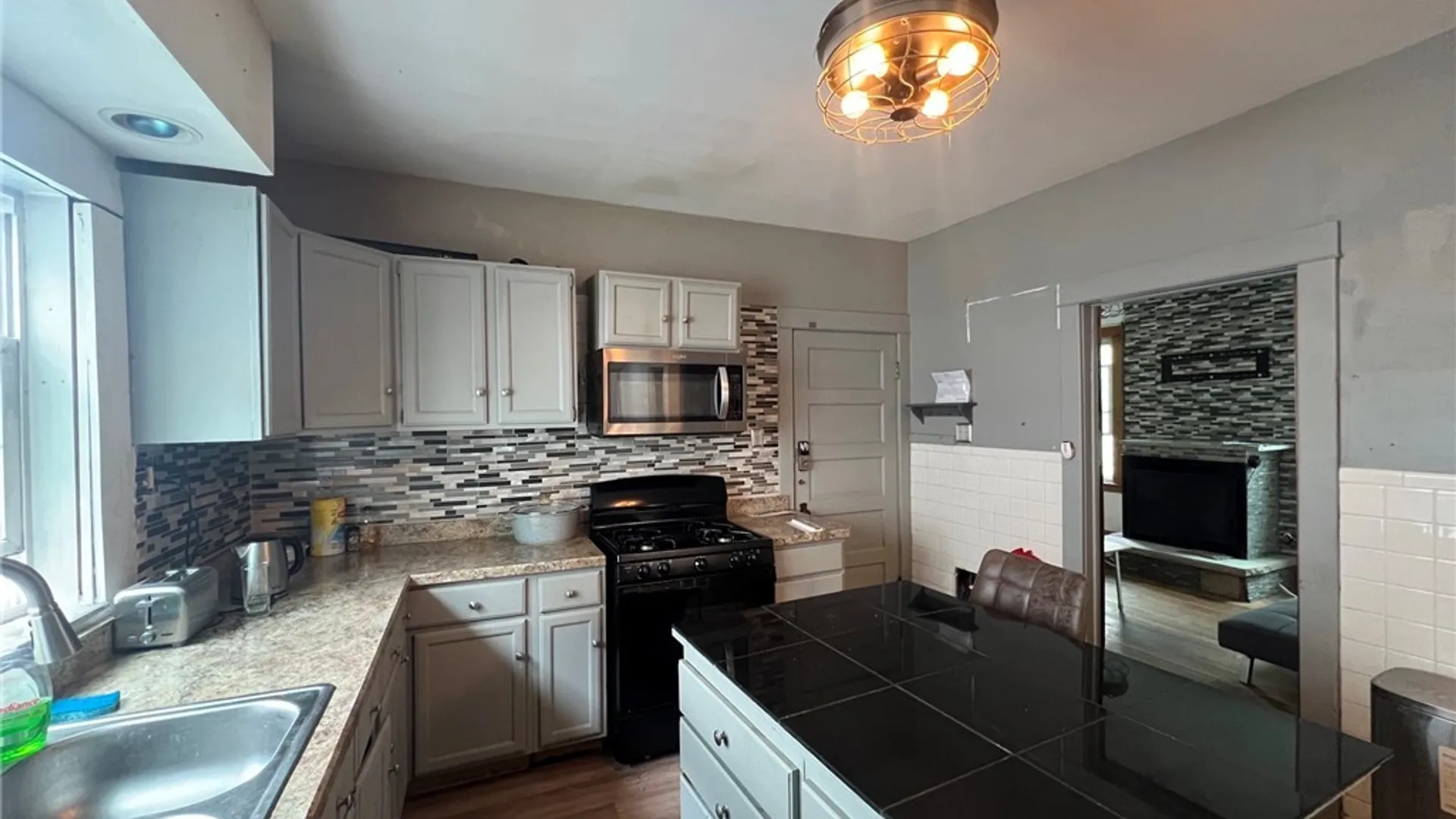 Property at 299 Minnesota Avenue, Buffalo, NY 14215 4