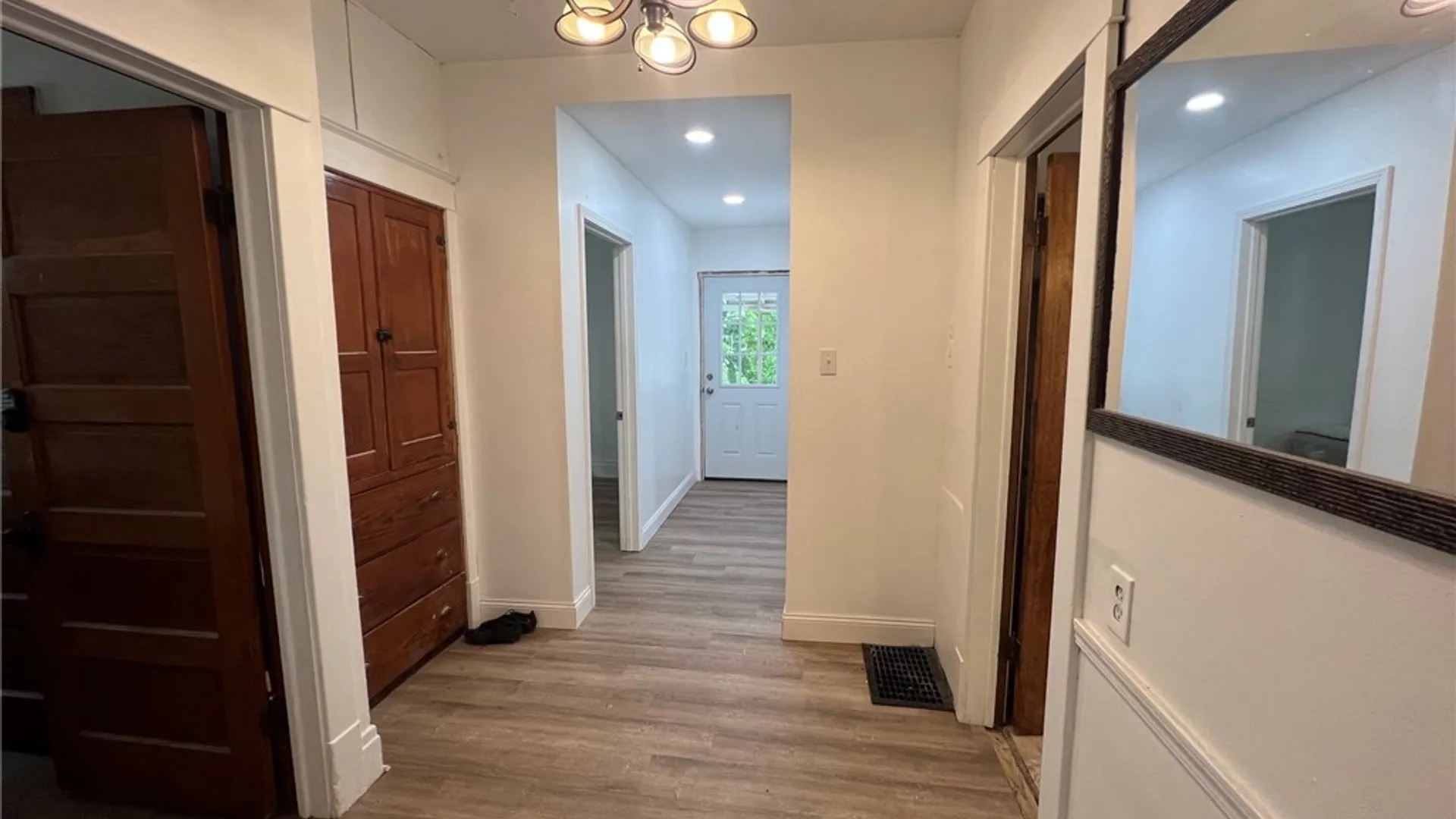 Property at 299 Minnesota Avenue, Buffalo, NY 14215 6