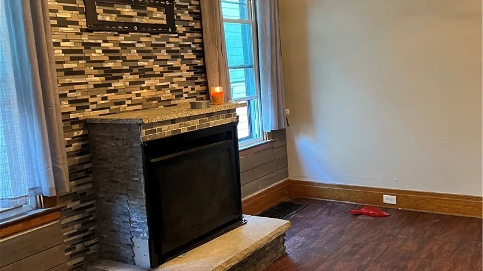 Property at 299 Minnesota Avenue, Buffalo, NY 14215 7