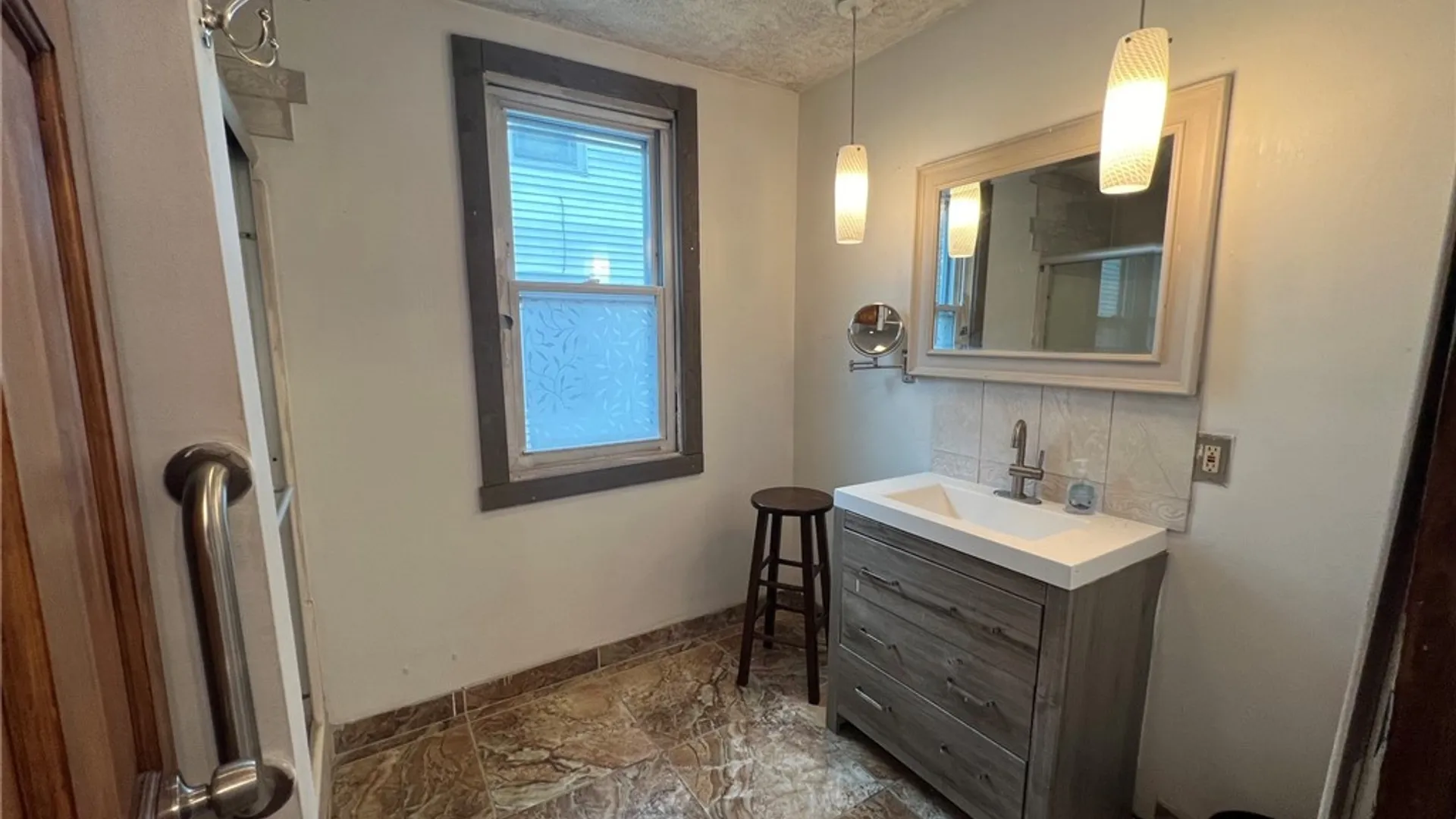 Property at 299 Minnesota Avenue, Buffalo, NY 14215 9