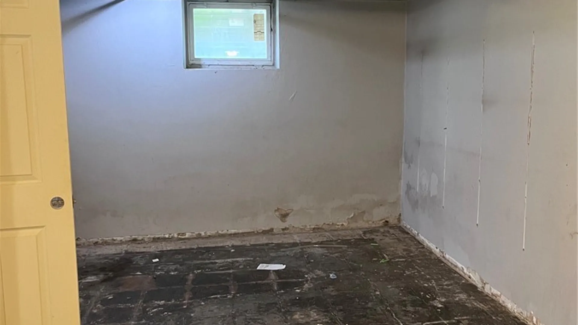 Property at 299 Minnesota Avenue, Buffalo, NY 14215 17