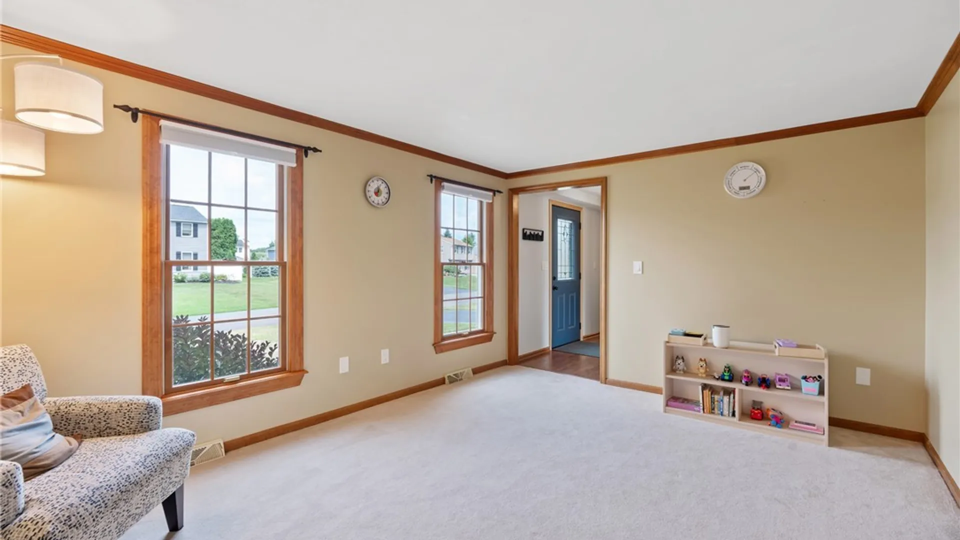 Property at 4233 Halfmoon Circle, Clay, NY 13090 8