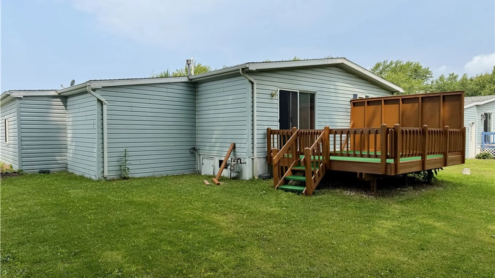 Property at 9 Brookridge Drive, Hamburg, NY 14075 4