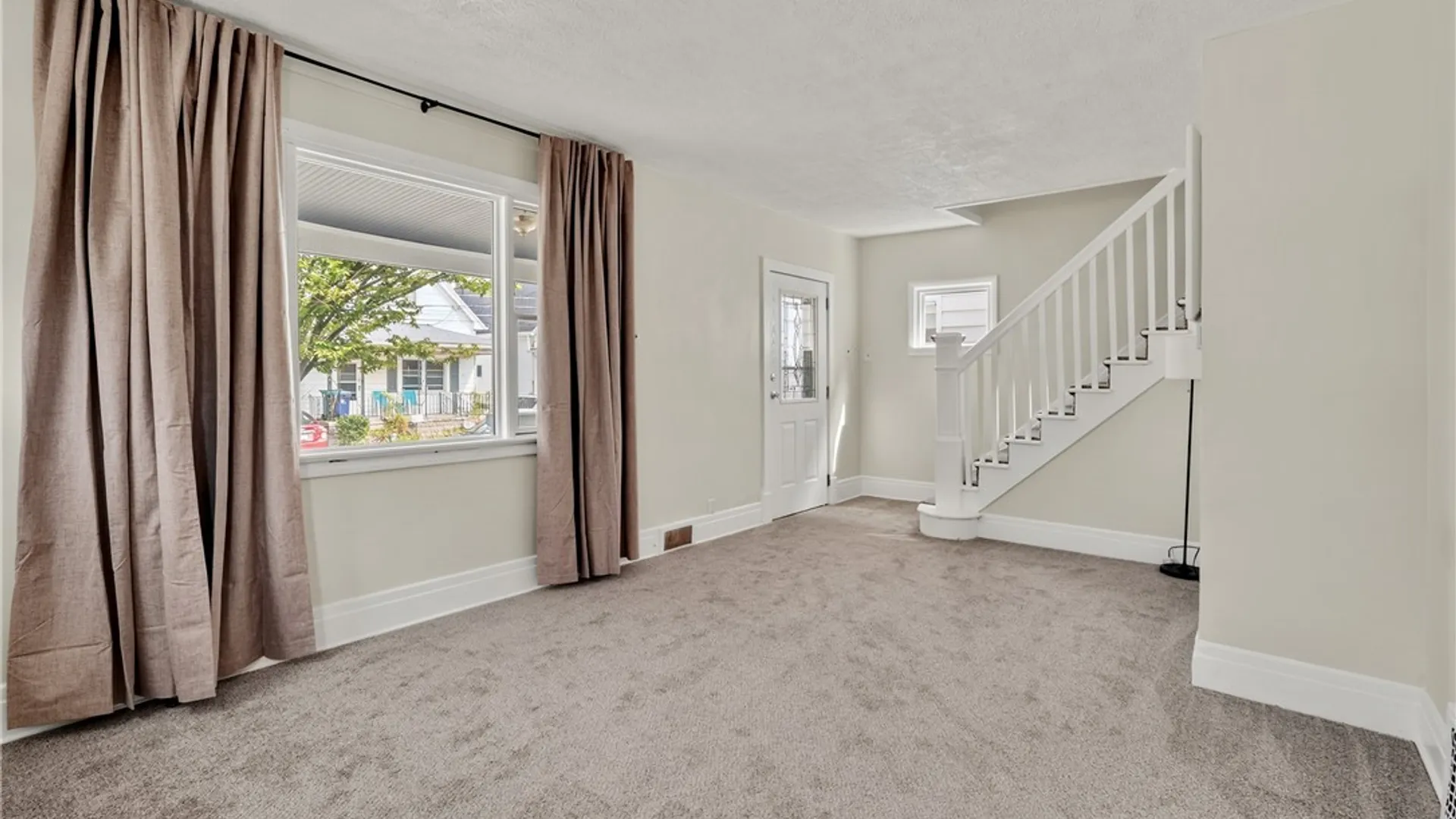 Property at 30 Pulaski Street, Buffalo, NY 14206 5