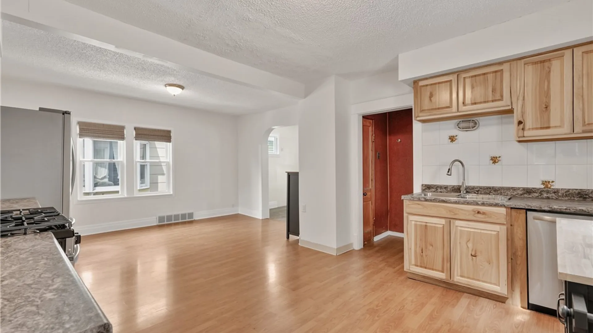 Property at 30 Pulaski Street, Buffalo, NY 14206 10