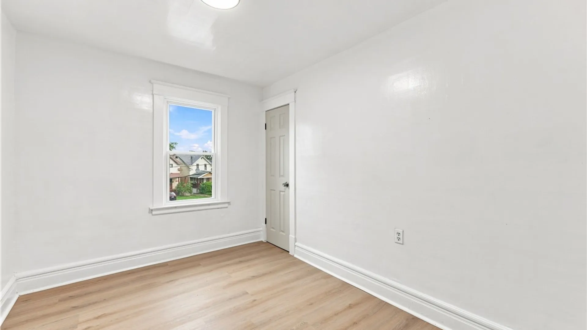 Property at 5 Fennimore Avenue, Buffalo, NY 14215 29