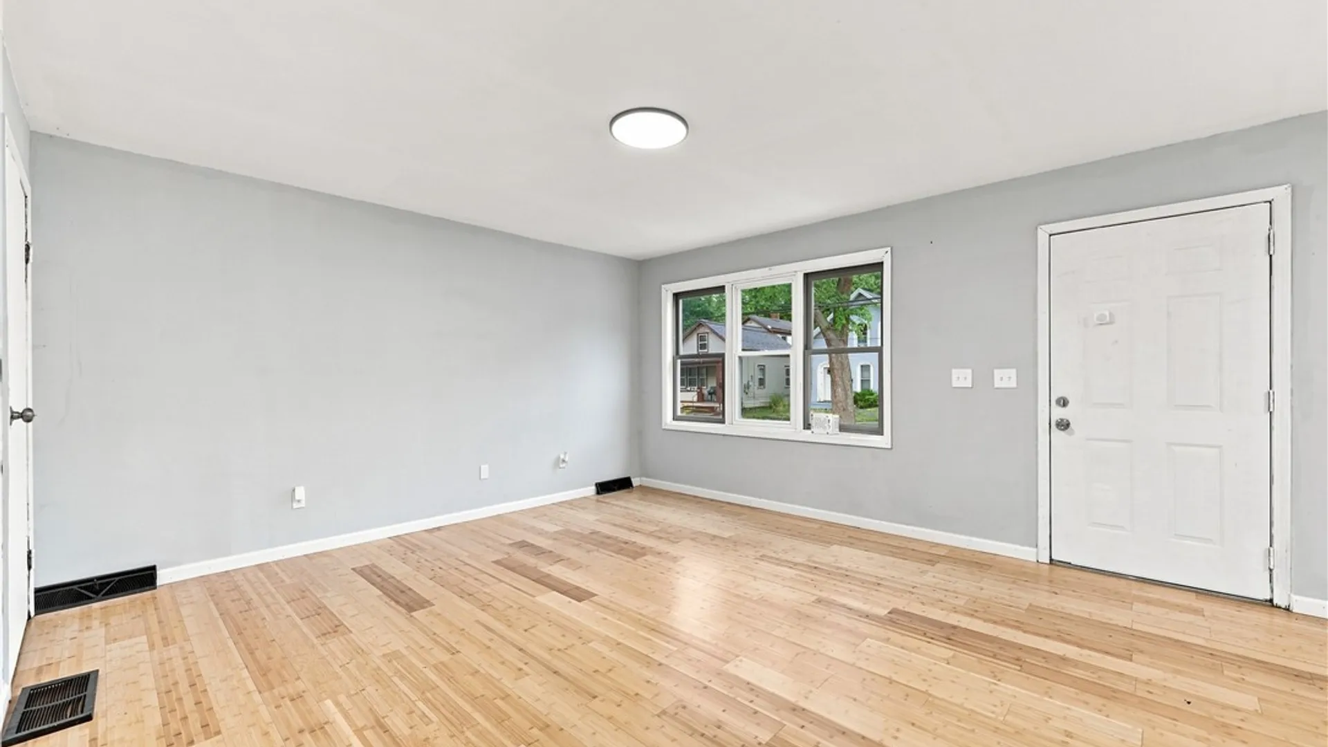 Property at 74 Grey Street, Buffalo, NY 14212 8