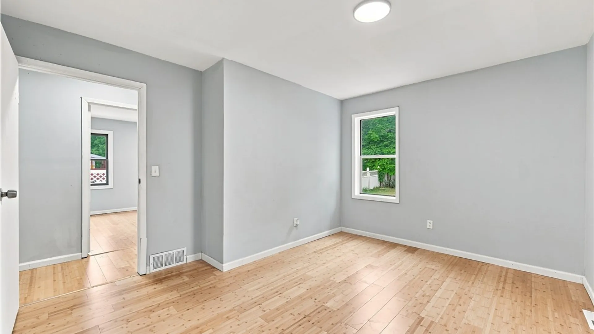 Property at 74 Grey Street, Buffalo, NY 14212 28