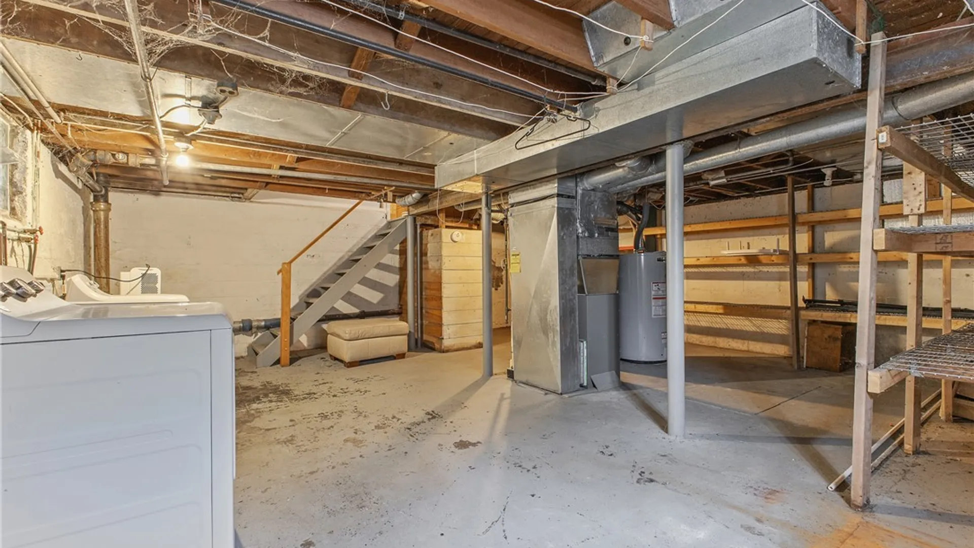 Property at 1207 Comstock Avenue, Syracuse, NY 13210 32
