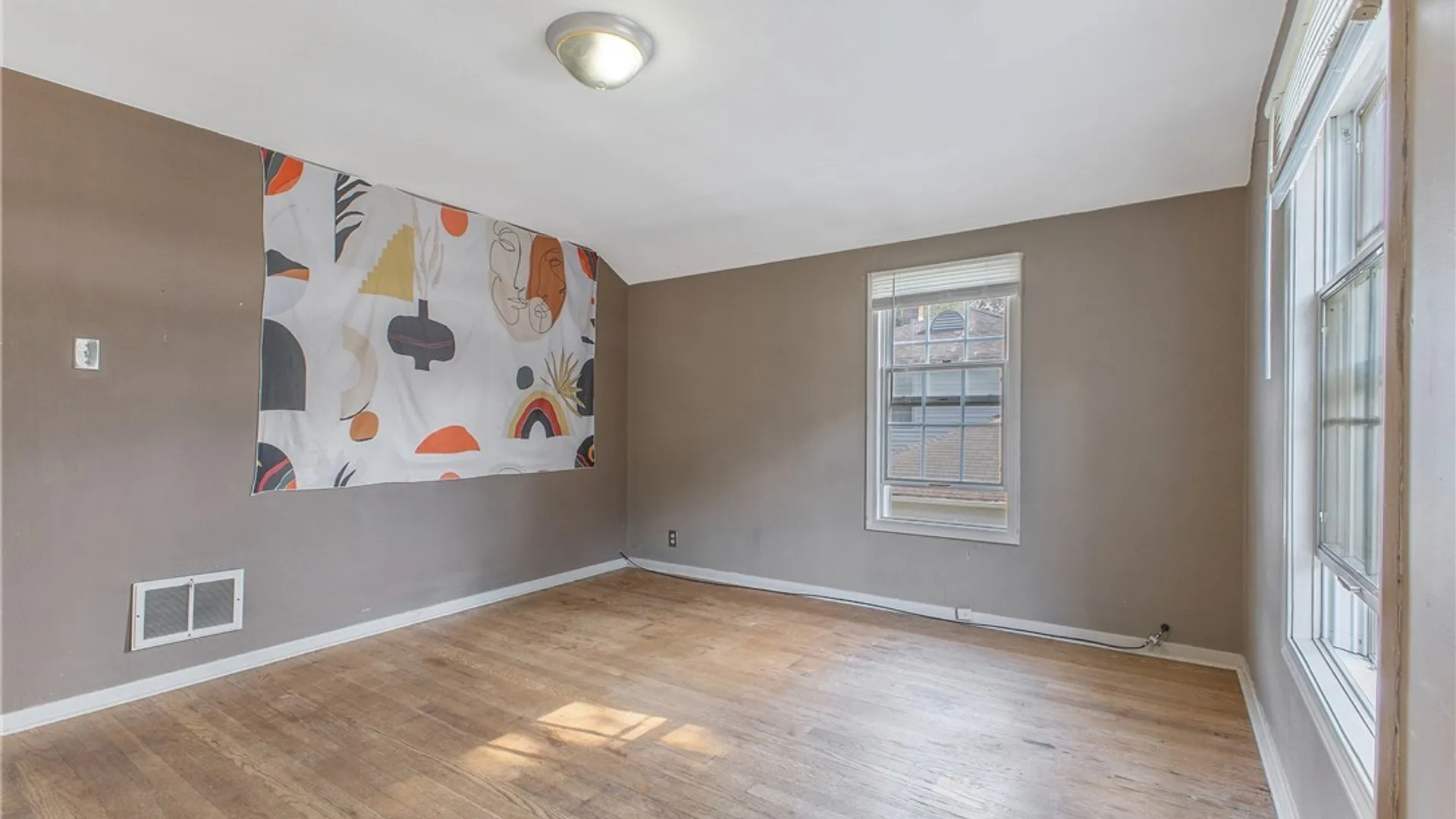 Property at 1207 Comstock Avenue, Syracuse, NY 13210 19