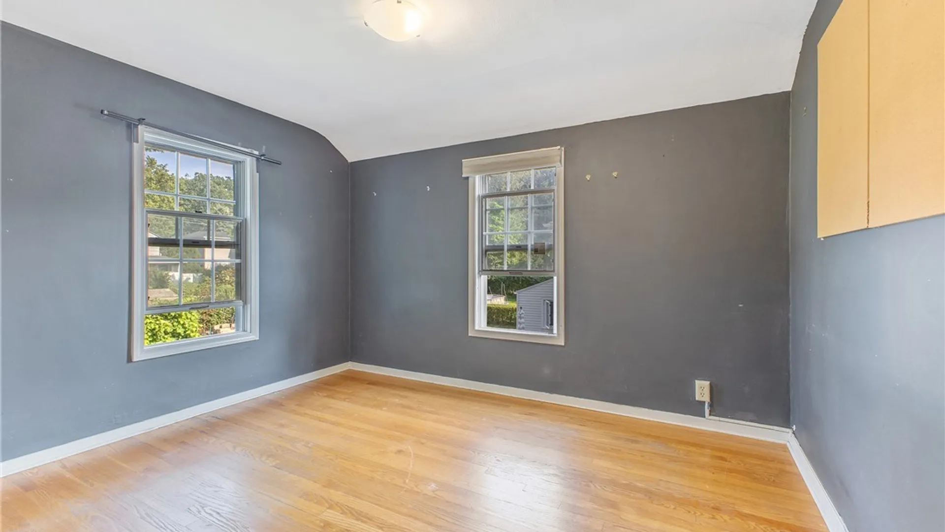 Property at 1207 Comstock Avenue, Syracuse, NY 13210 20