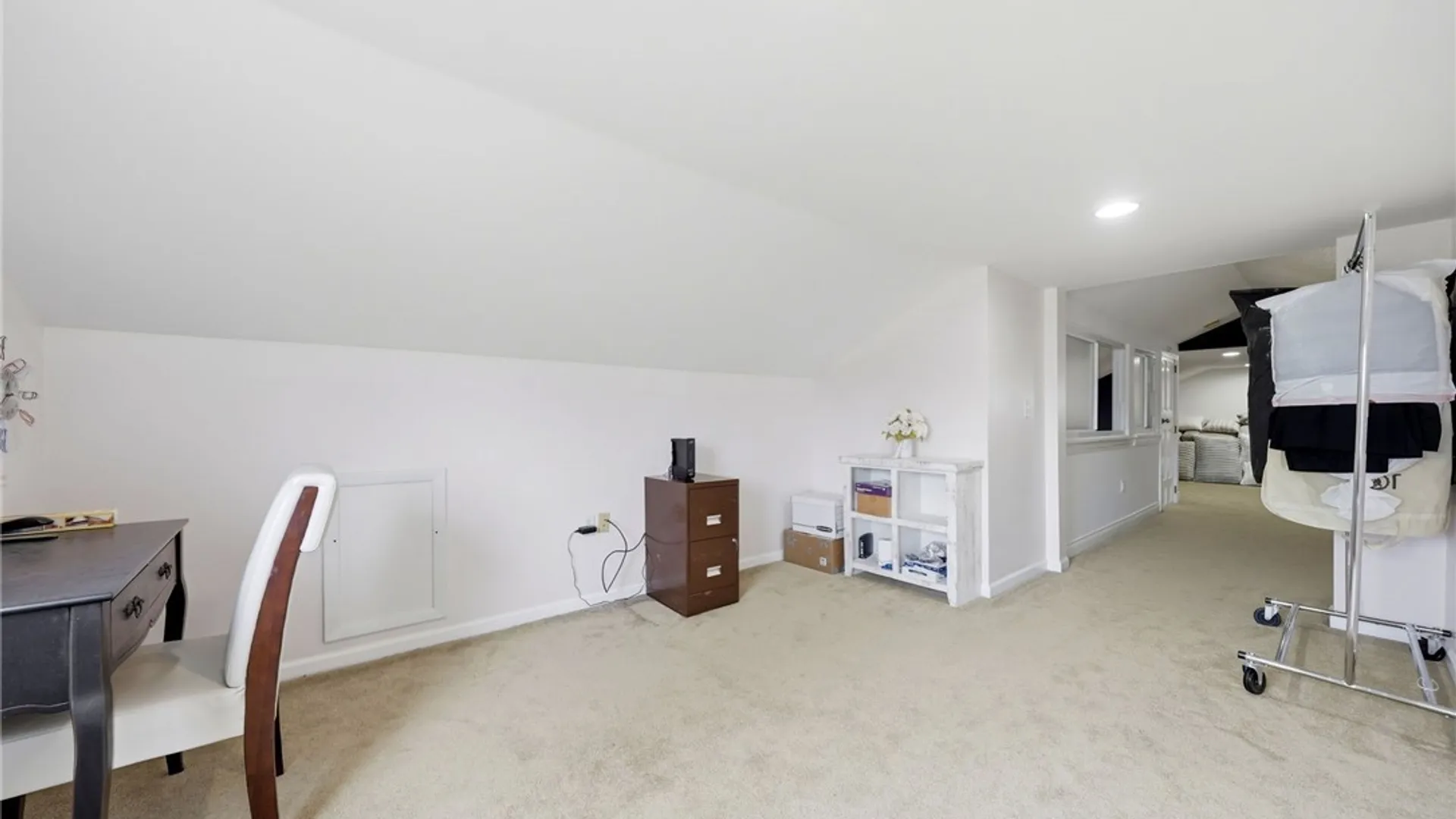 Property at 2 Alexander Parkway, Pendleton, NY 14120 35