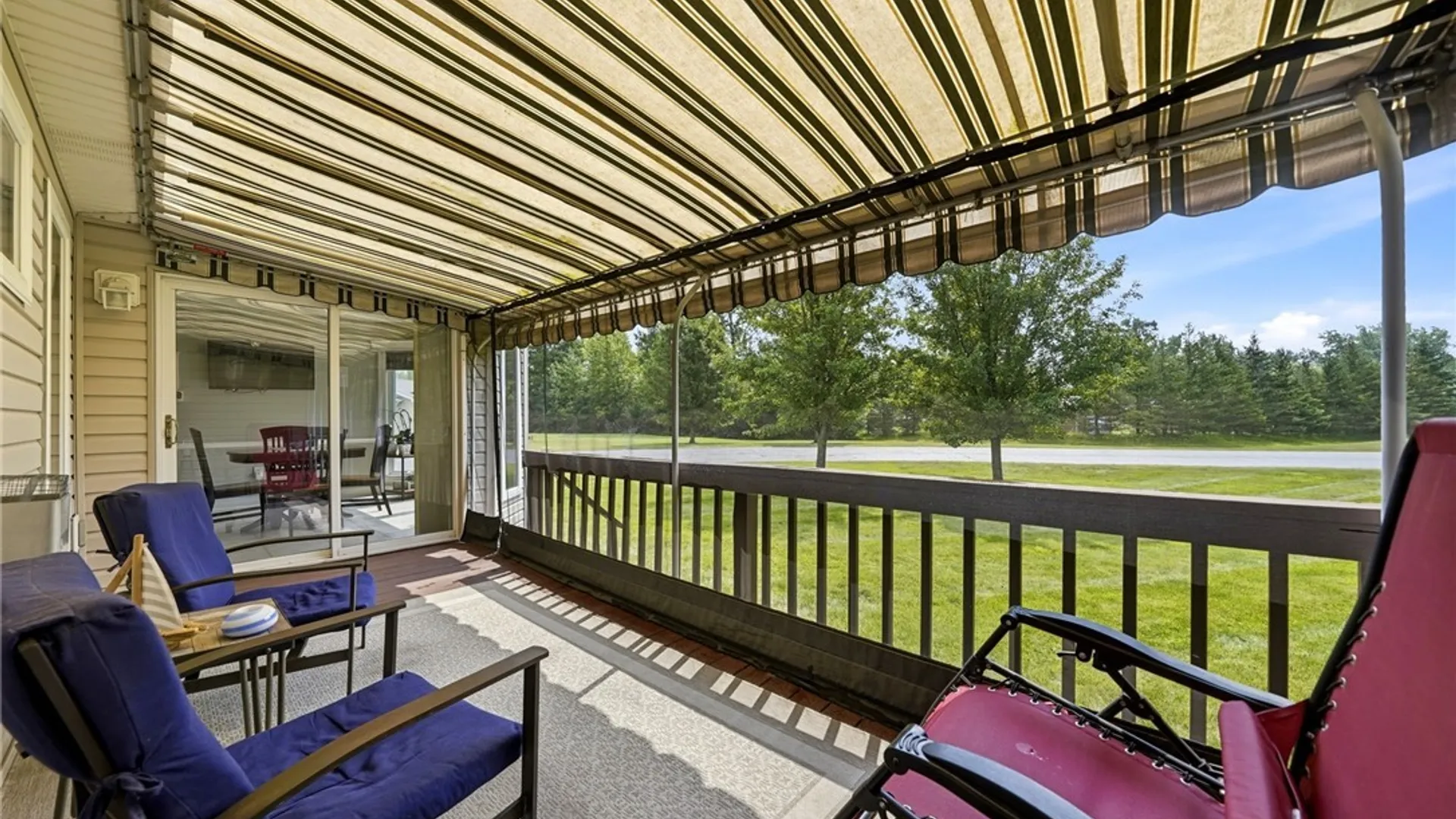 Property at 2 Alexander Parkway, Pendleton, NY 14120 45