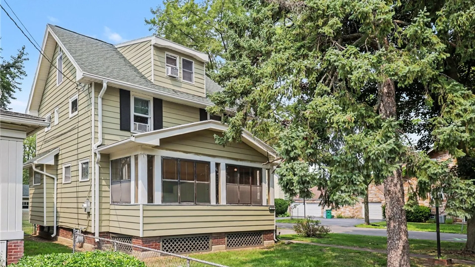 Property at 3275 Culver Road, Irondequoit, NY 14622 23