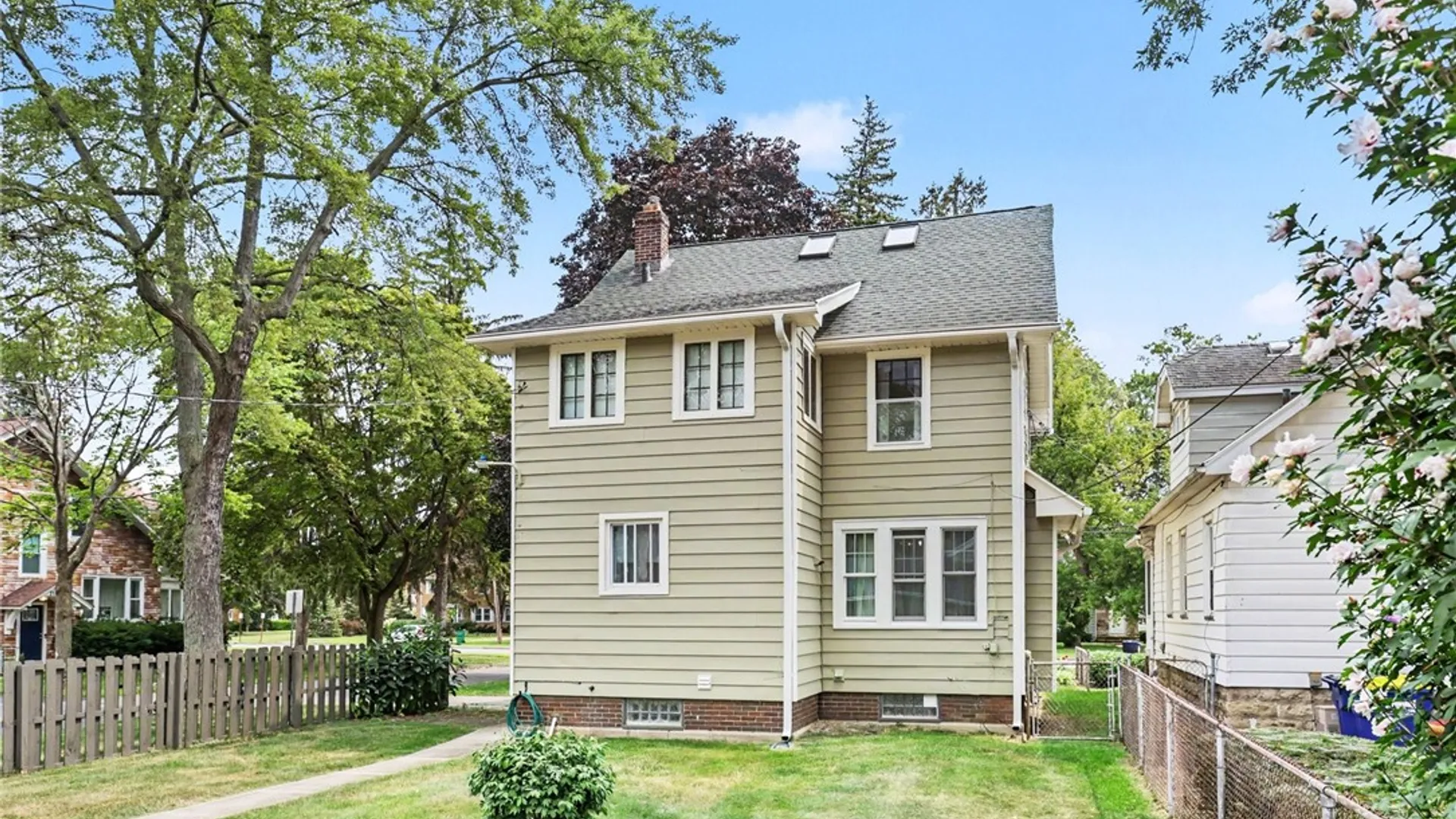Property at 3275 Culver Road, Irondequoit, NY 14622 26