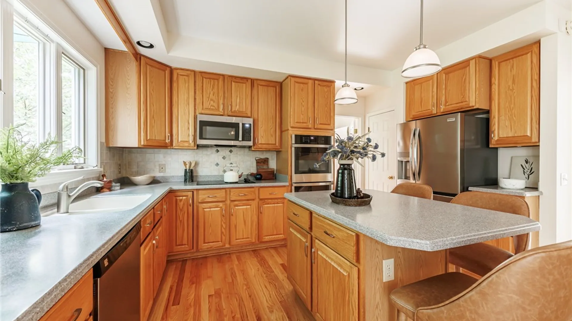 Property at 9 Chelten Rise, Perinton, NY 14450 11