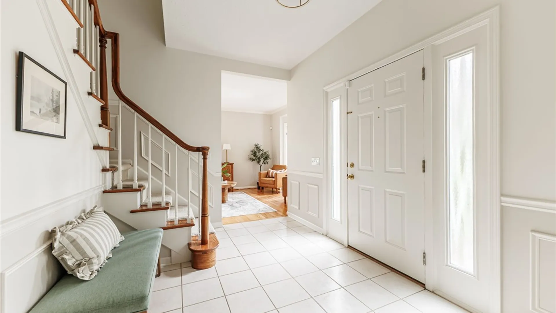 Property at 9 Chelten Rise, Perinton, NY 14450 4