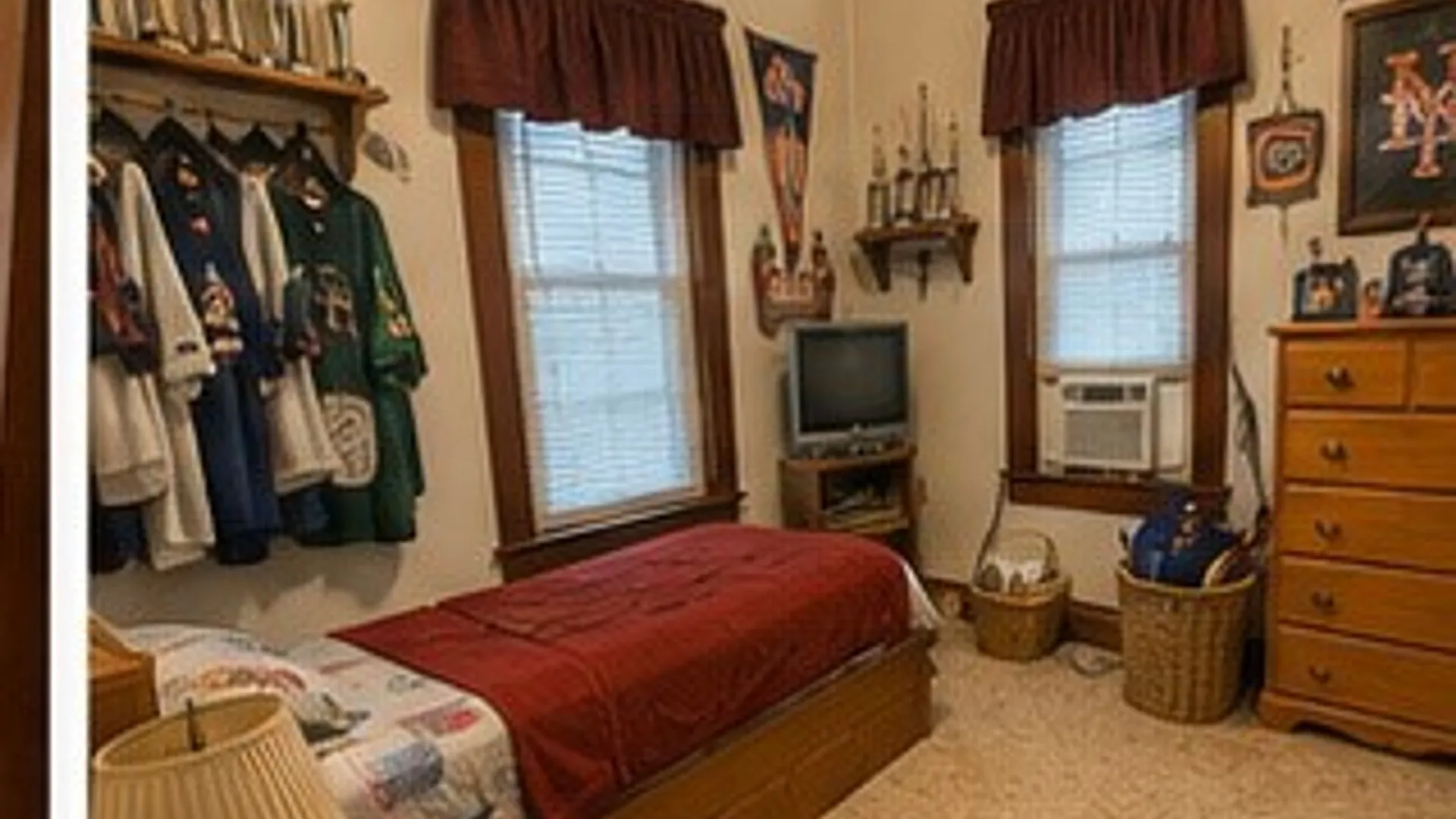 Property at 1318 Norwood Avenue, Niagara Falls, NY 14305 10