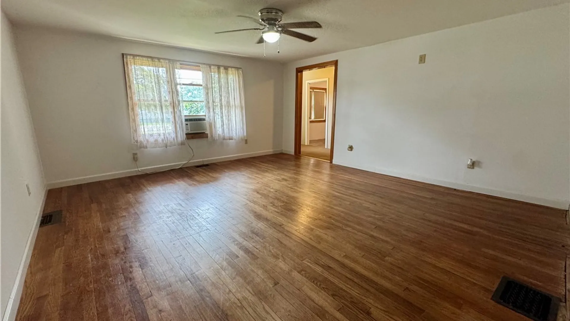Property at 5781 Youngs Road, Vernon, NY 13476 12