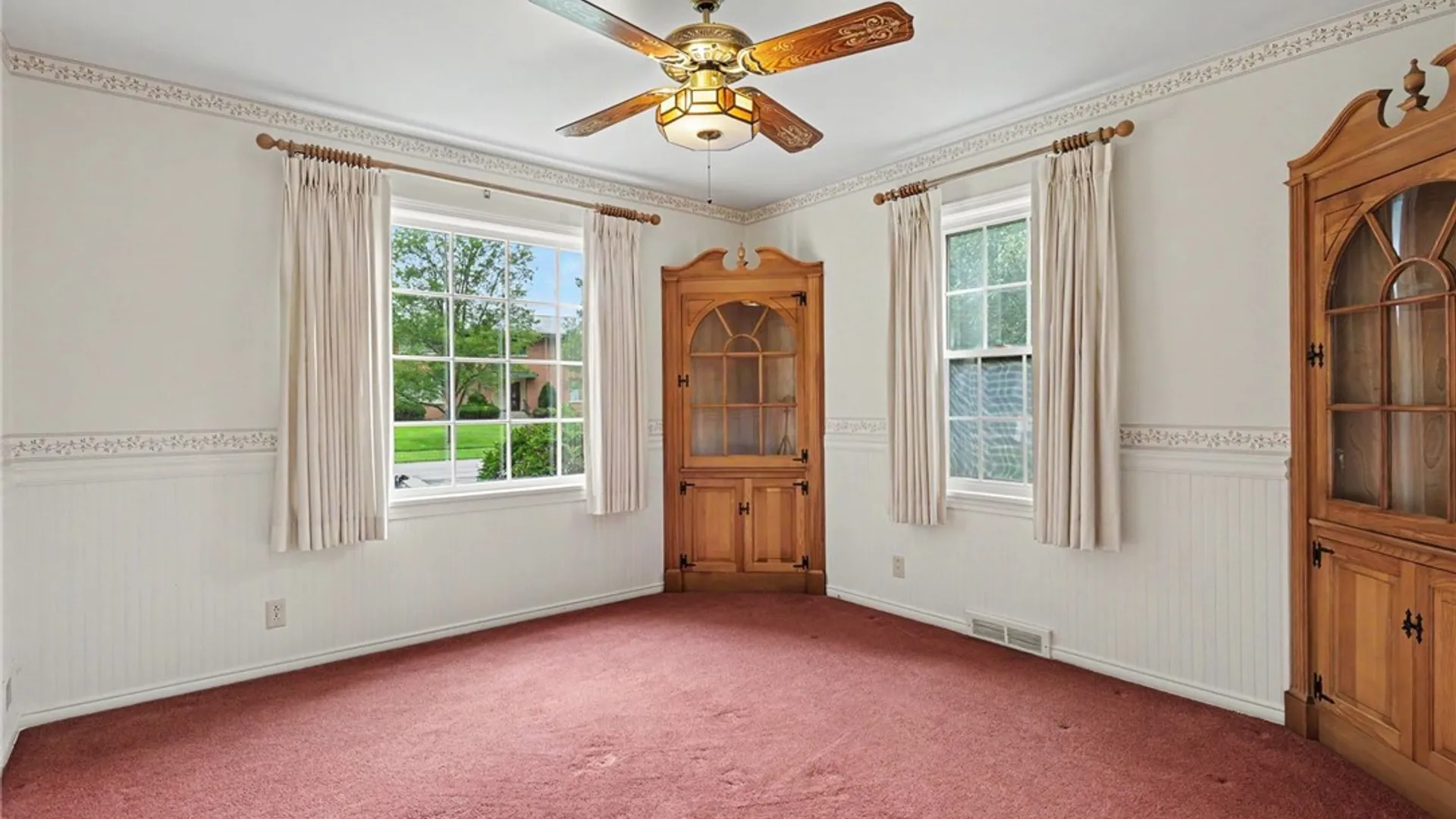Property at 210 Washington Avenue, Irondequoit, NY 14617 10
