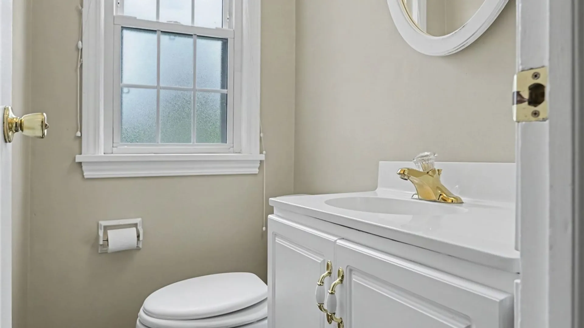 Property at 210 Washington Avenue, Irondequoit, NY 14617 16