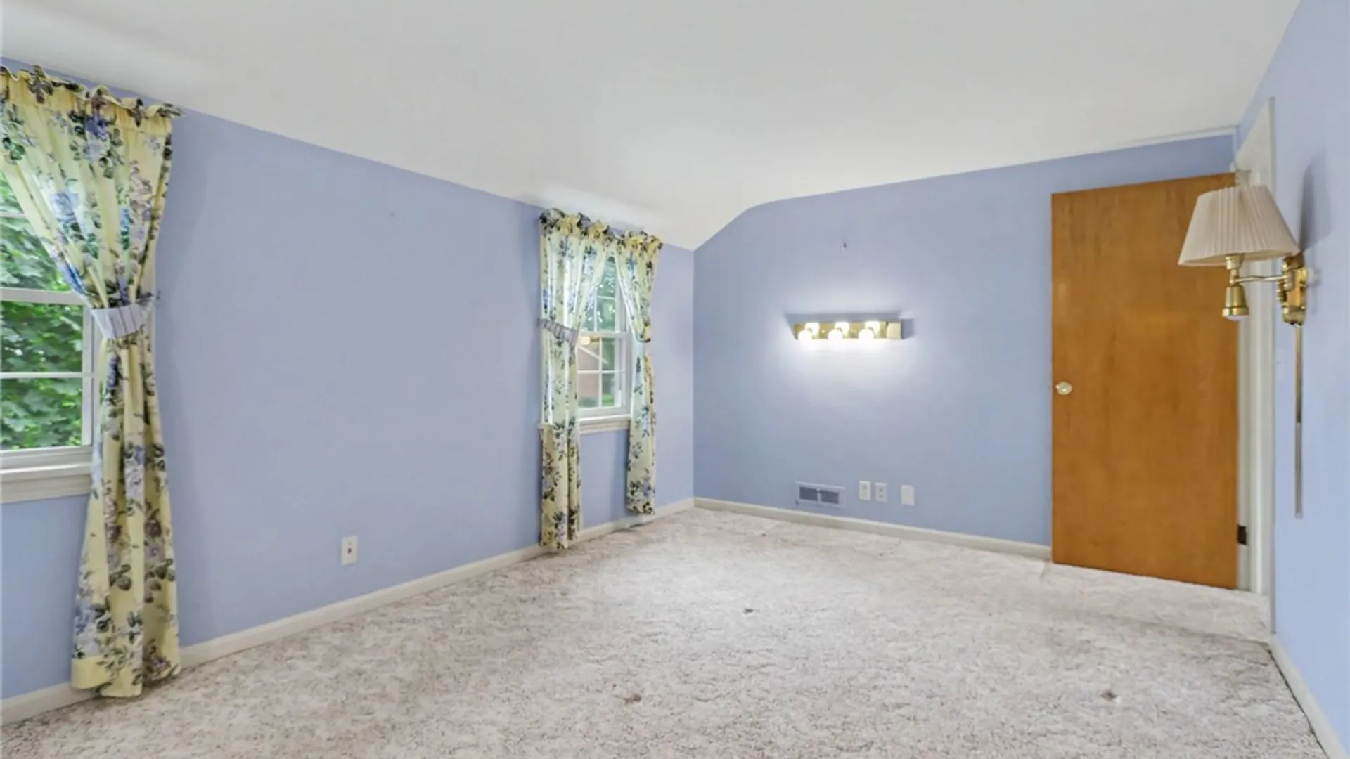 Property at 210 Washington Avenue, Irondequoit, NY 14617 18