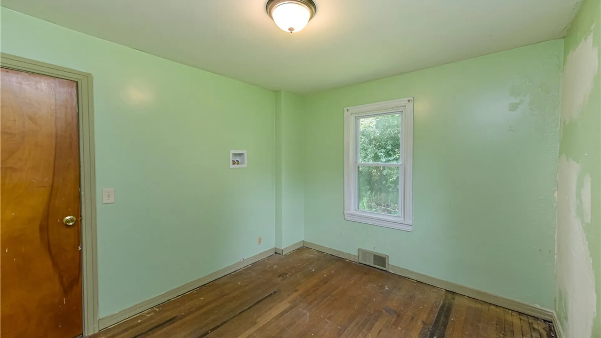 Property at 2300 Spencerport Road, Gates, NY 14606 17
