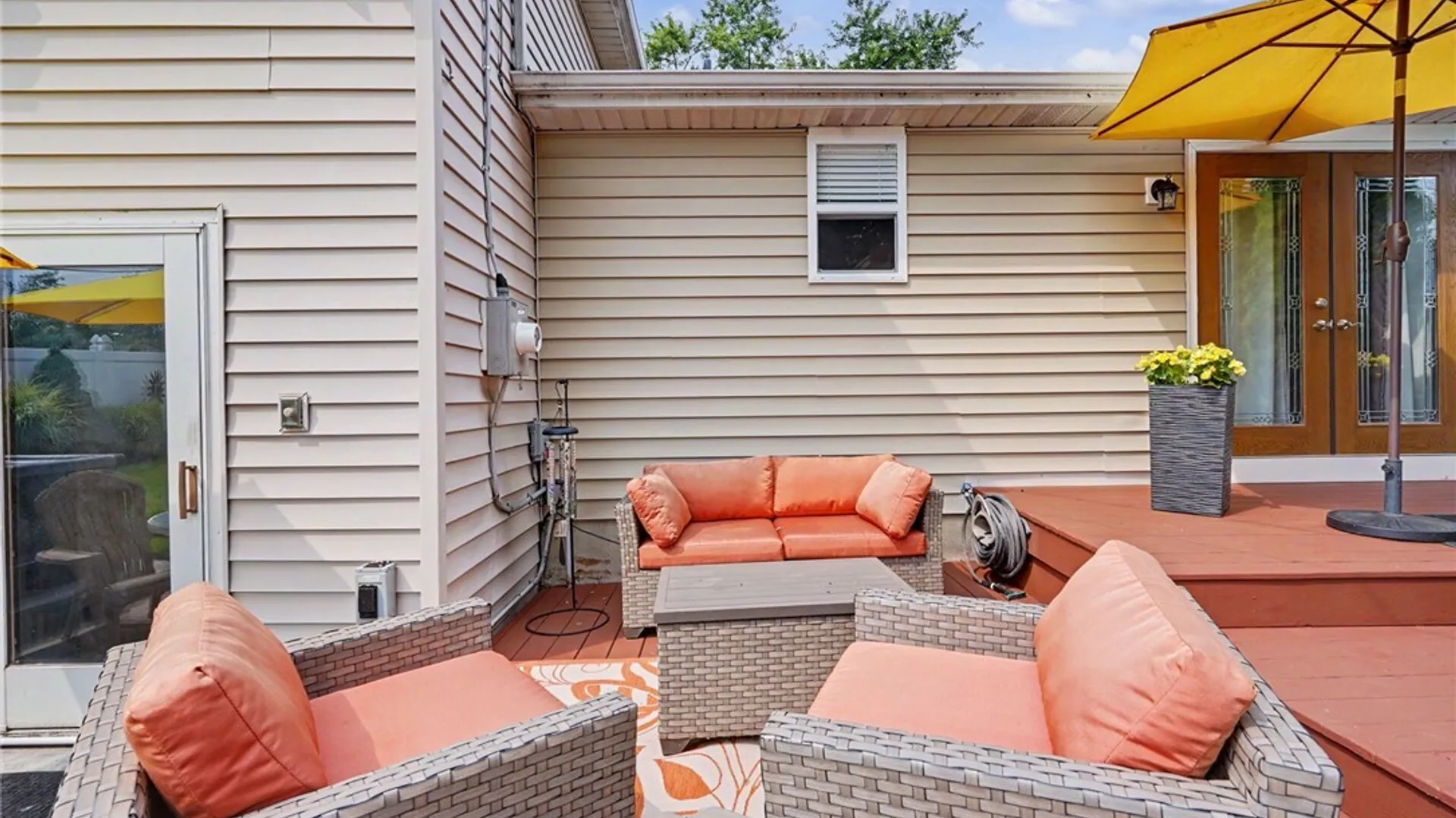 Property at 42 Leni Lane, Cheektowaga, NY 14225 37