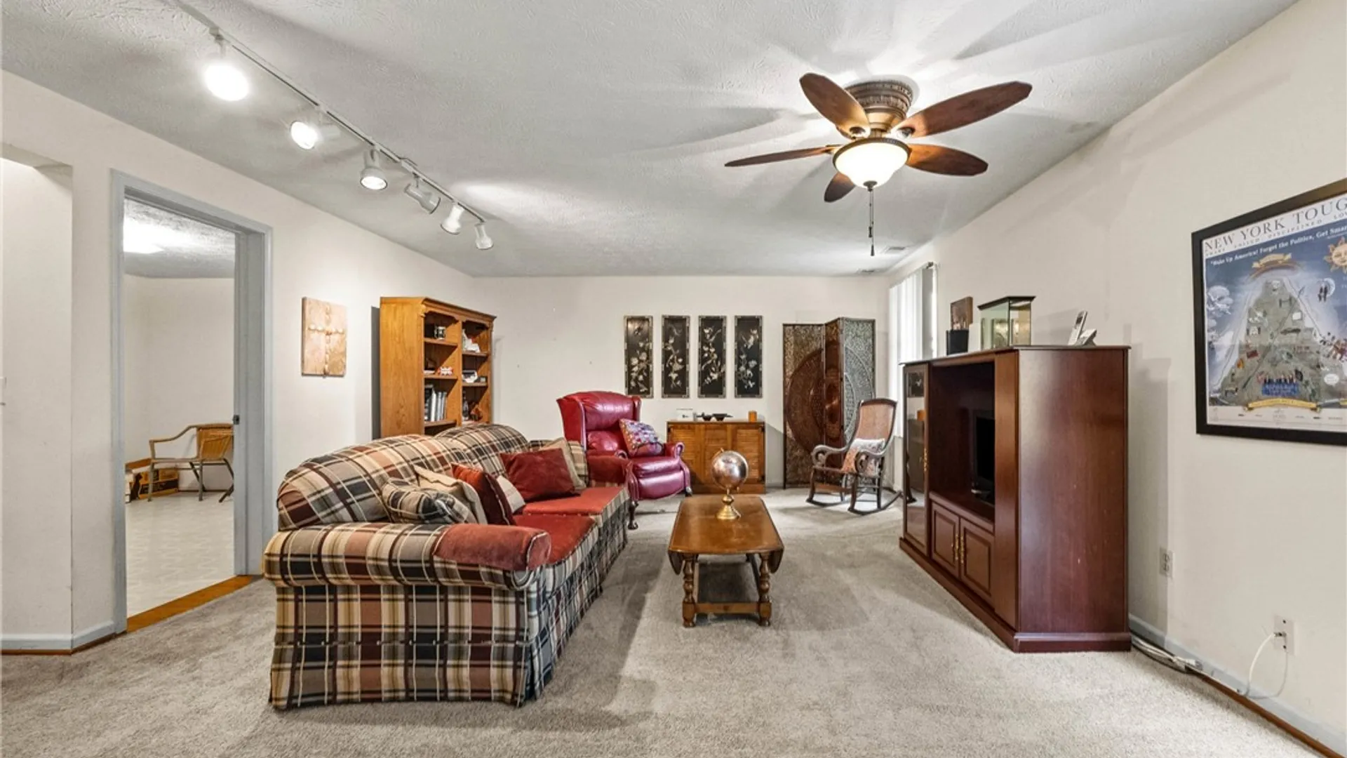 Property at 51 Greenwood Park, Pittsford, NY 14534 40