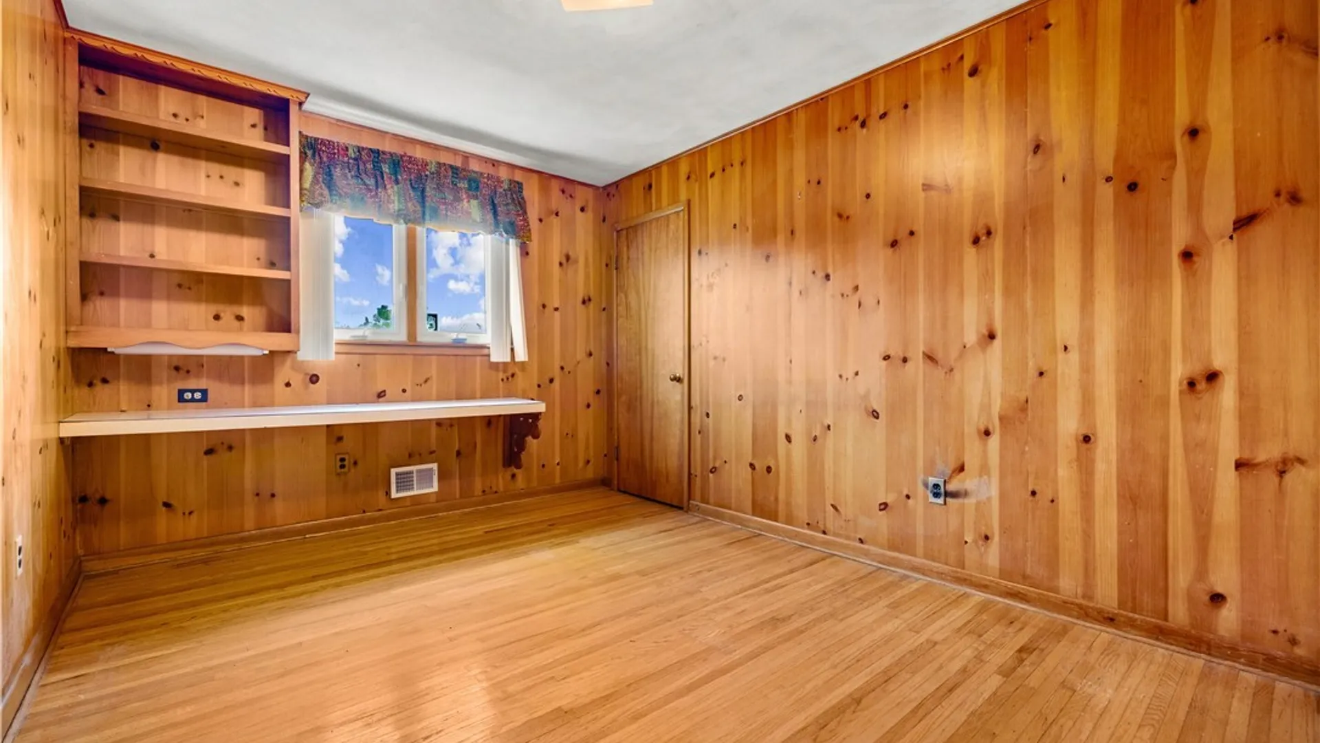 Property at 1913 Sherman Drive, New Hartford, NY 13413 20