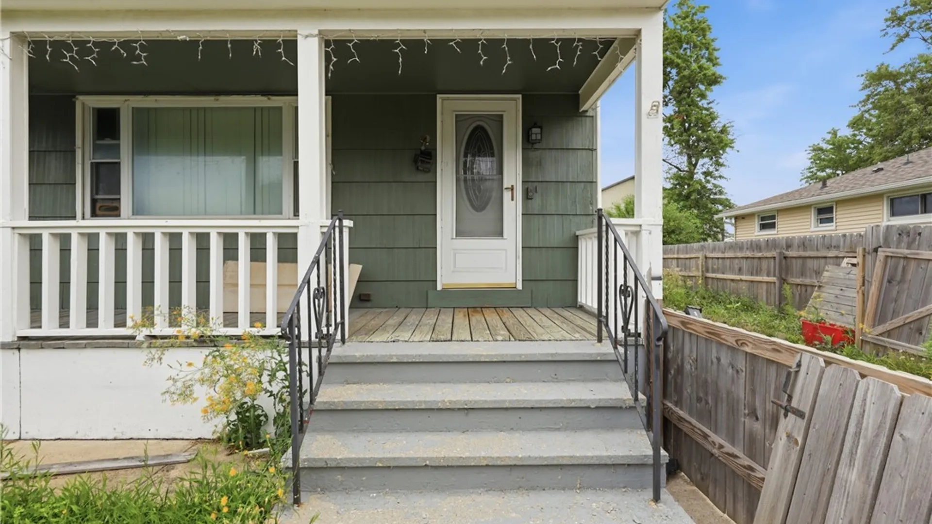 Property at 120 Dupont Avenue, Tonawanda, NY 14150 3