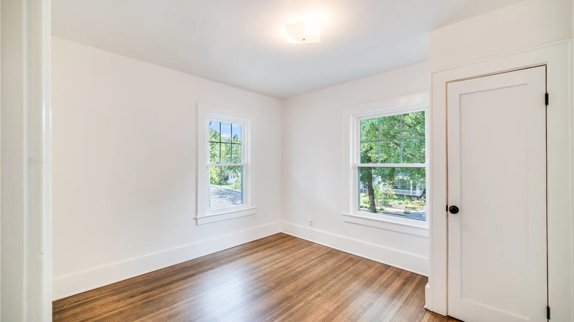 Property at 542 Hazelwood Terrace, Rochester, NY 14609 17