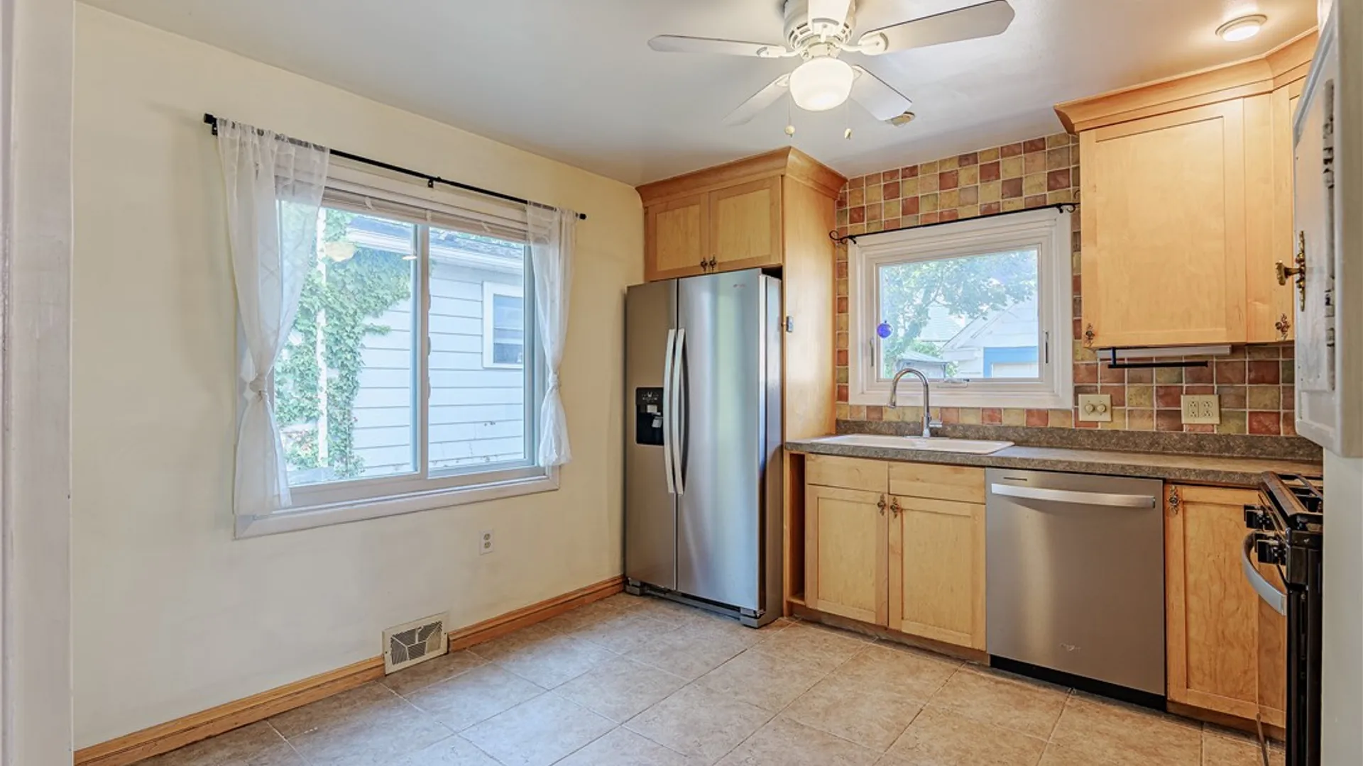 Property at 84 Harwick Road, Irondequoit, NY 14609 27