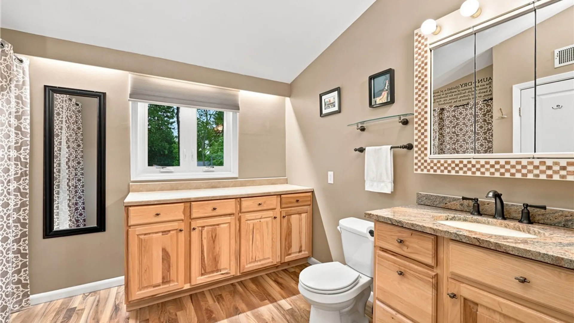 Property at 154 Muegel Road, Amherst, NY 14051 24