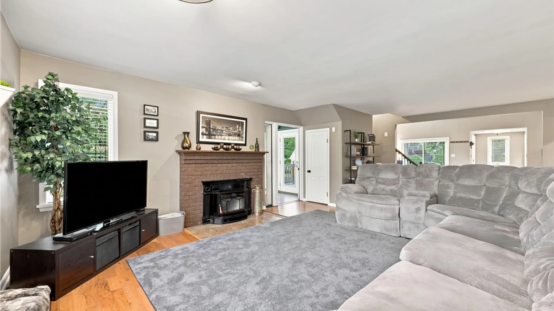 Property at 154 Muegel Road, Amherst, NY 14051 10