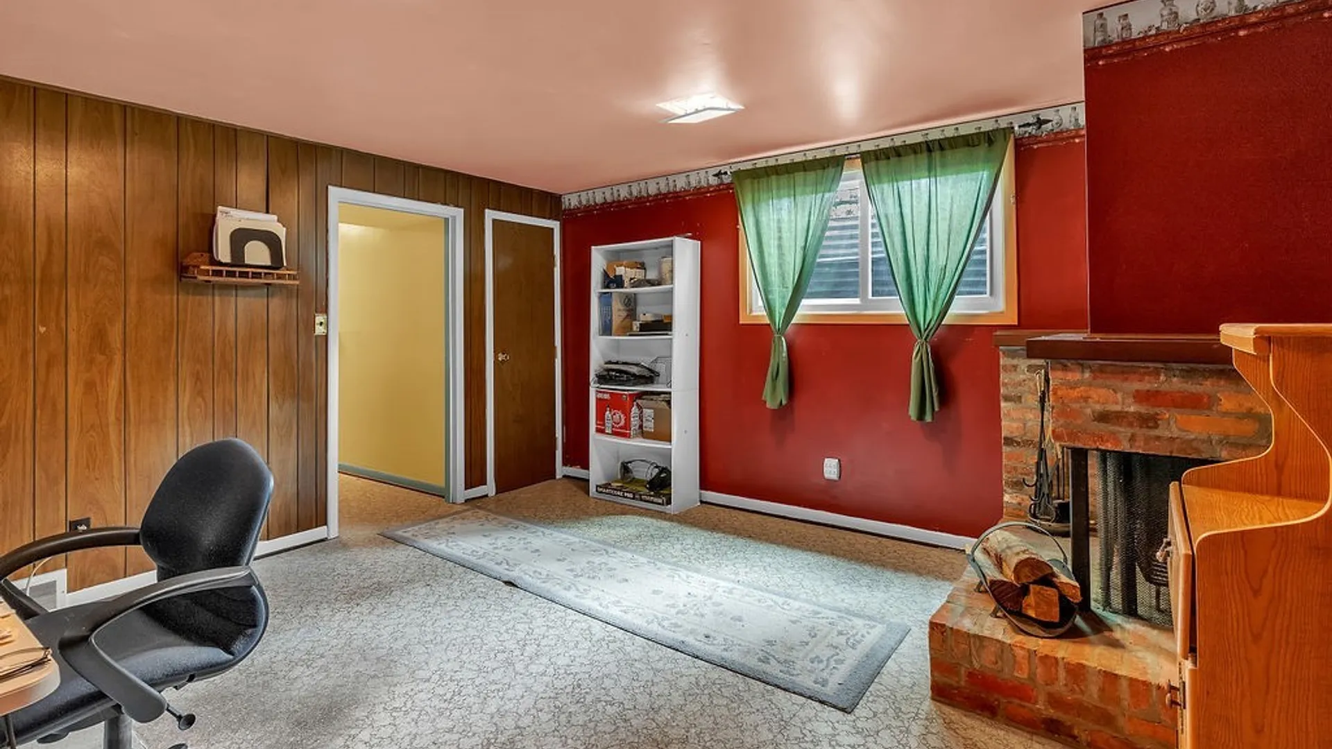 Property at 301 Charlesgate Circle, Amherst, NY 14051 24