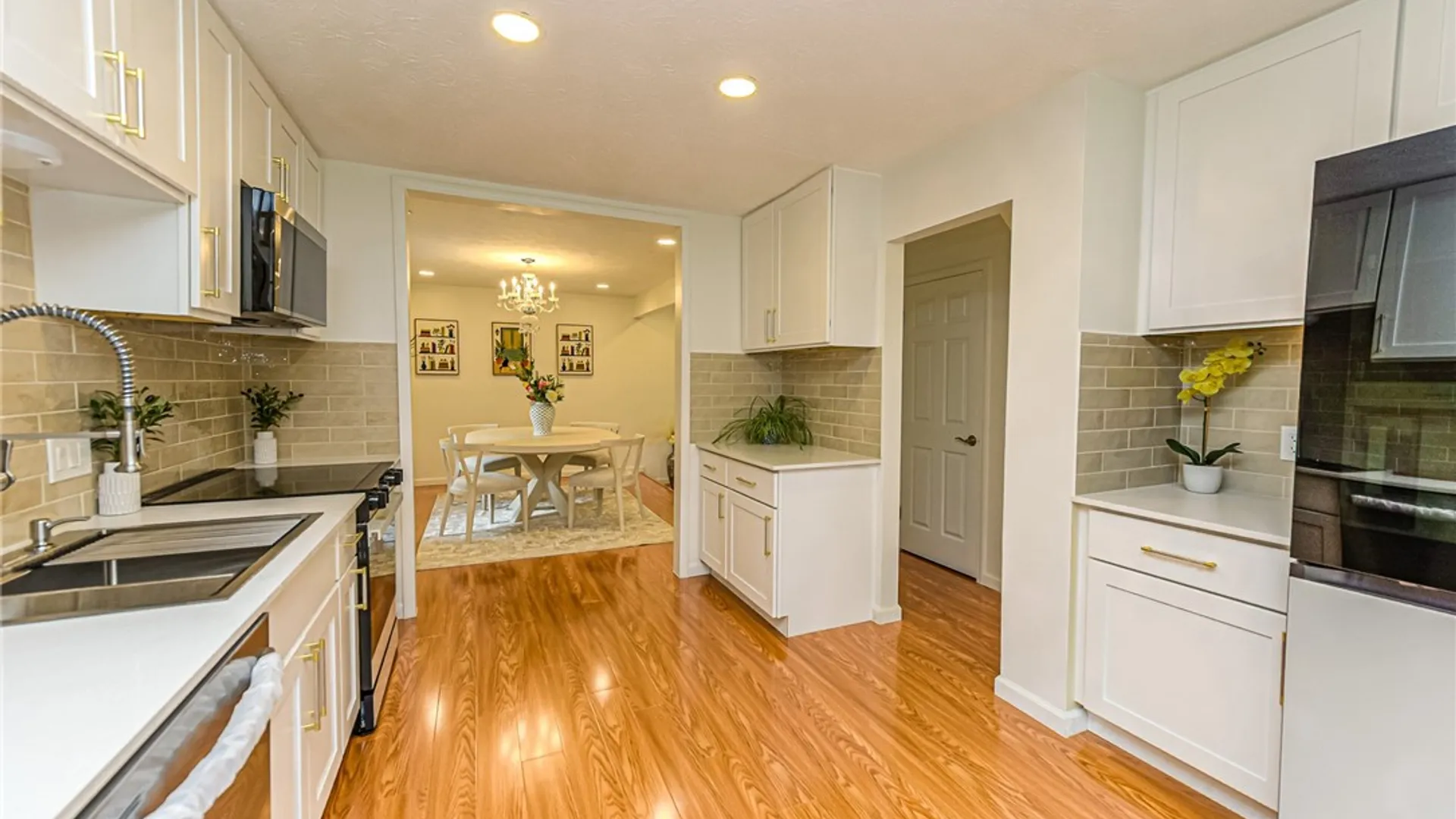 Property at 1 Todd Lane, Penfield, NY 14526 14