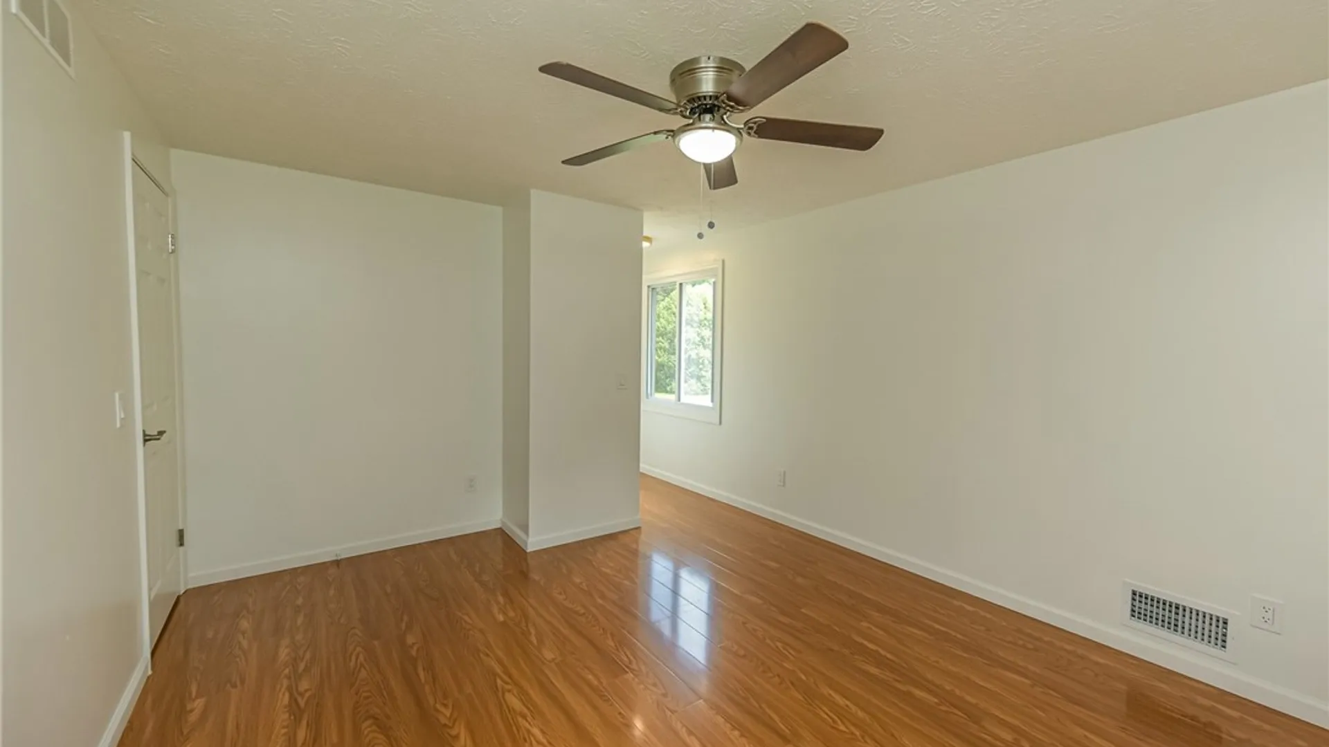 Property at 1 Todd Lane, Penfield, NY 14526 33