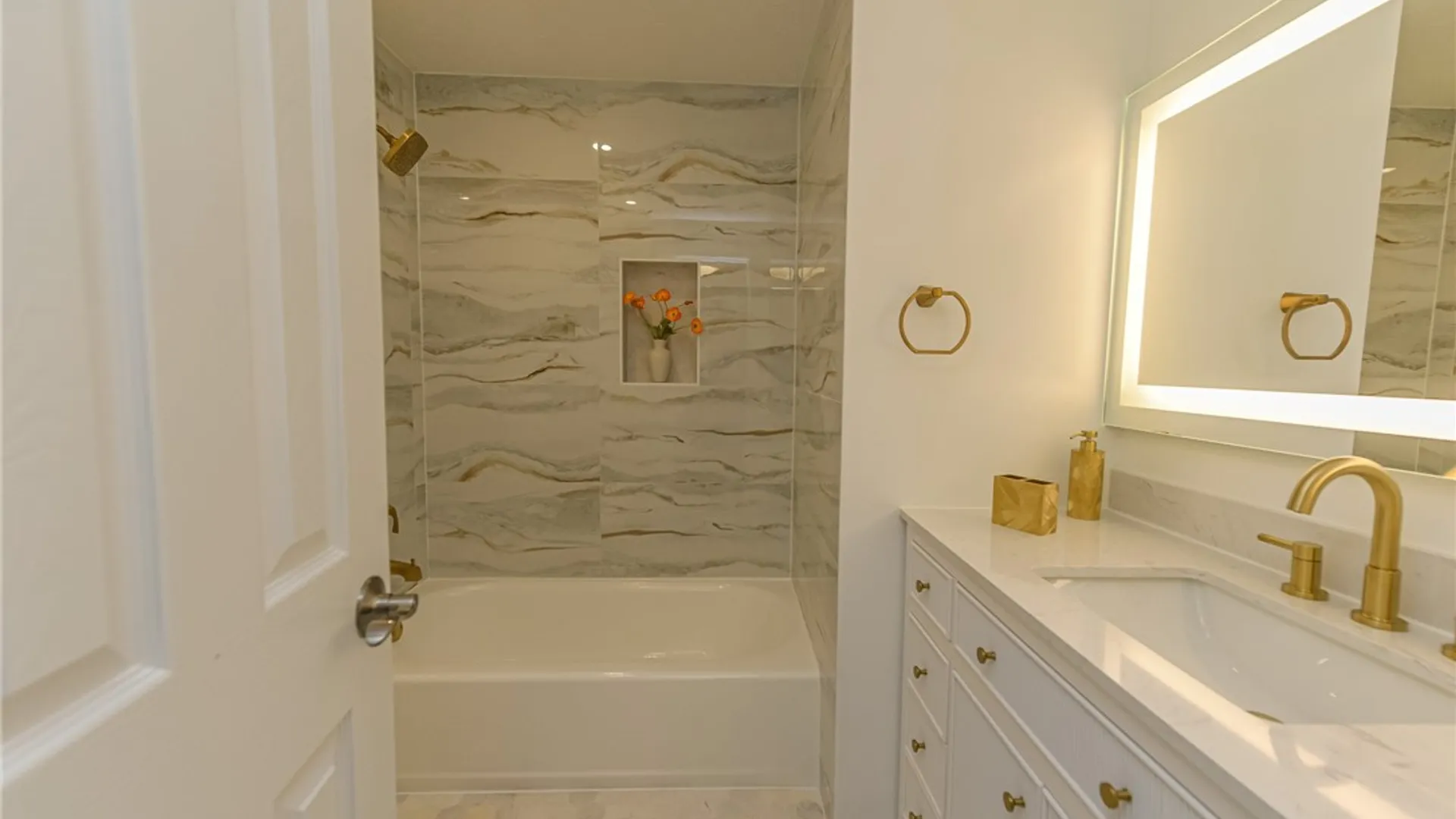Property at 1 Todd Lane, Penfield, NY 14526 36